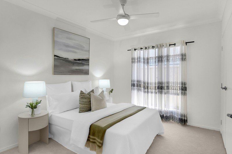 489 Priestdale Road — photo 9 of 11