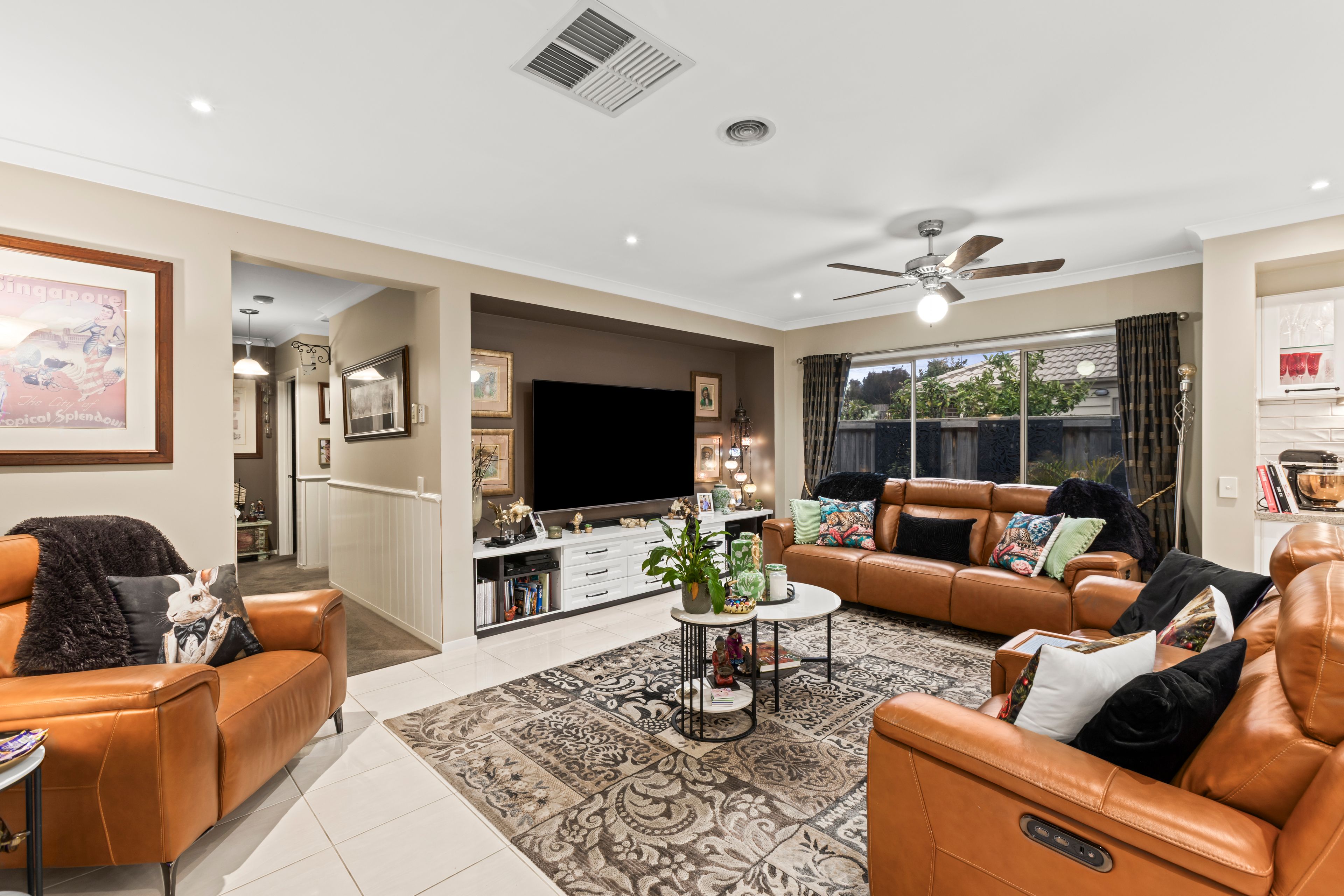 16 Fairvista Avenue — photo 6 of 20