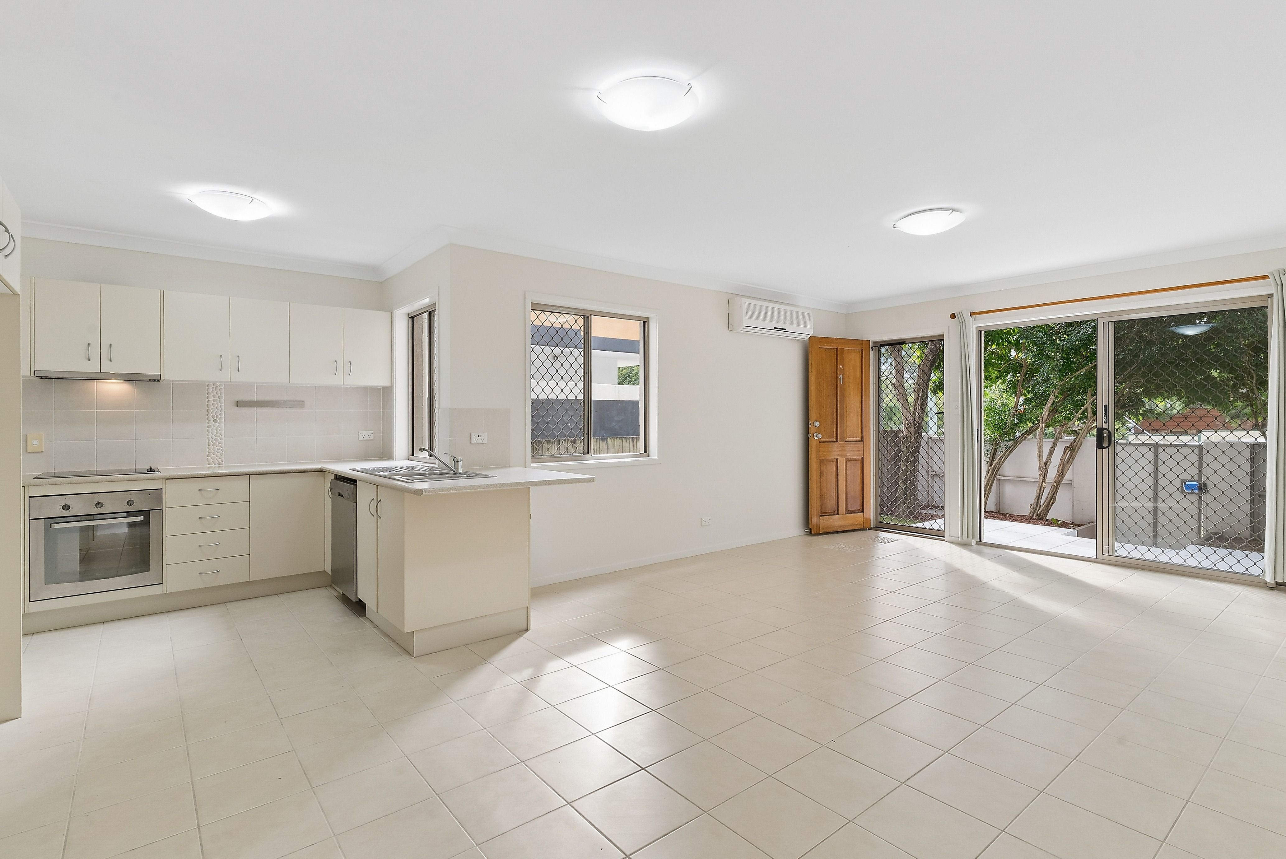 1/572 Sherwood Road, Sherwood, QLD 4075