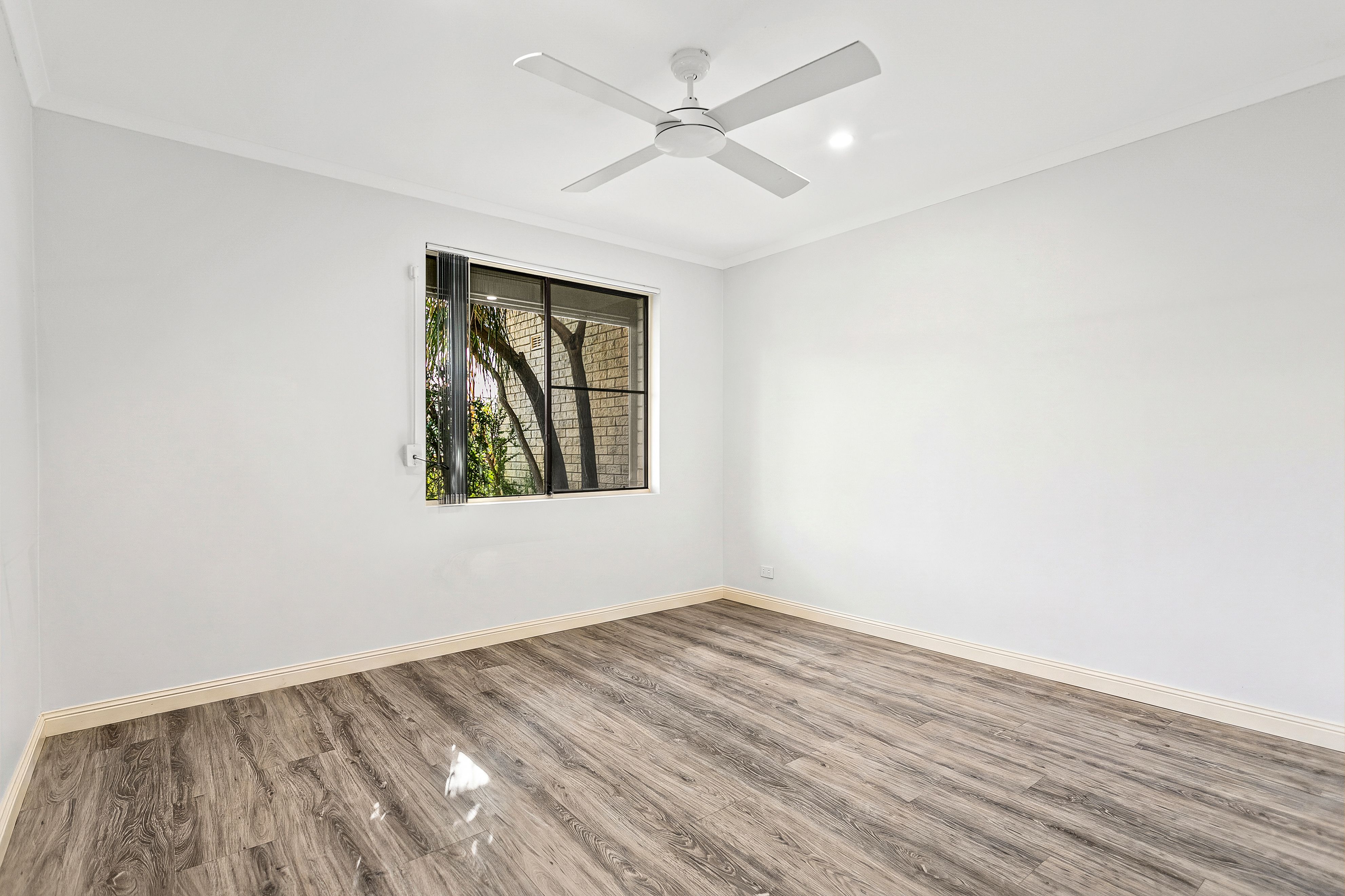 4/46-48 Peterborough Avenue — photo 5 of 11