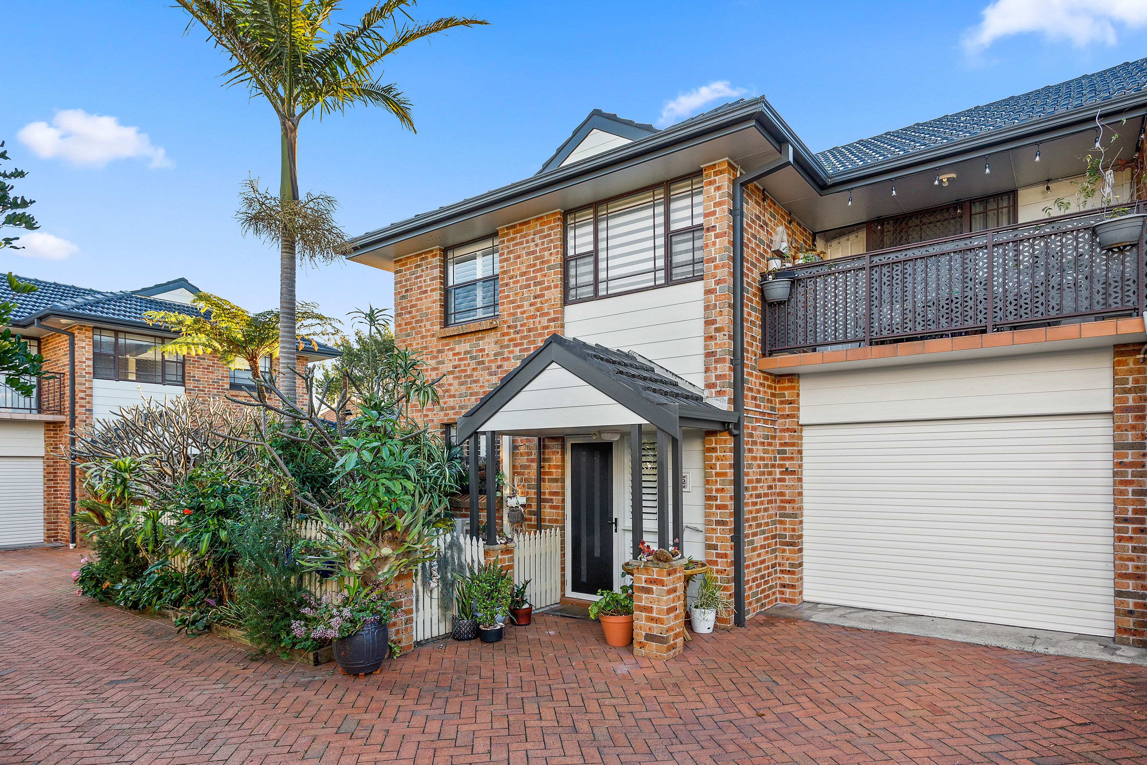 2/23 Pur Pur Avenue, Lake Illawarra, NSW 2528