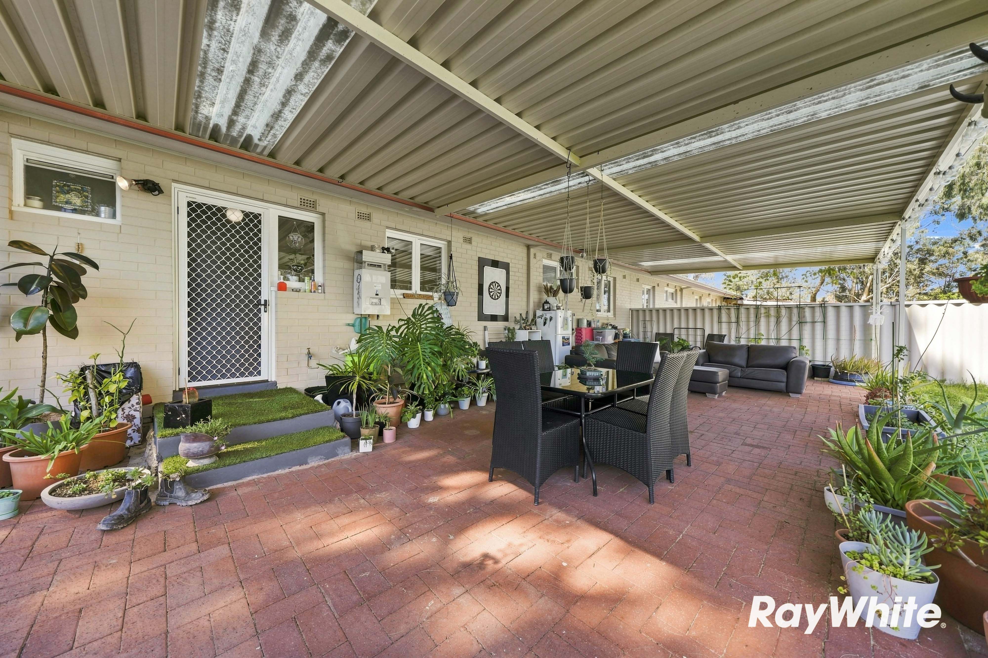 6/43 Golders Way — photo 19 of 25