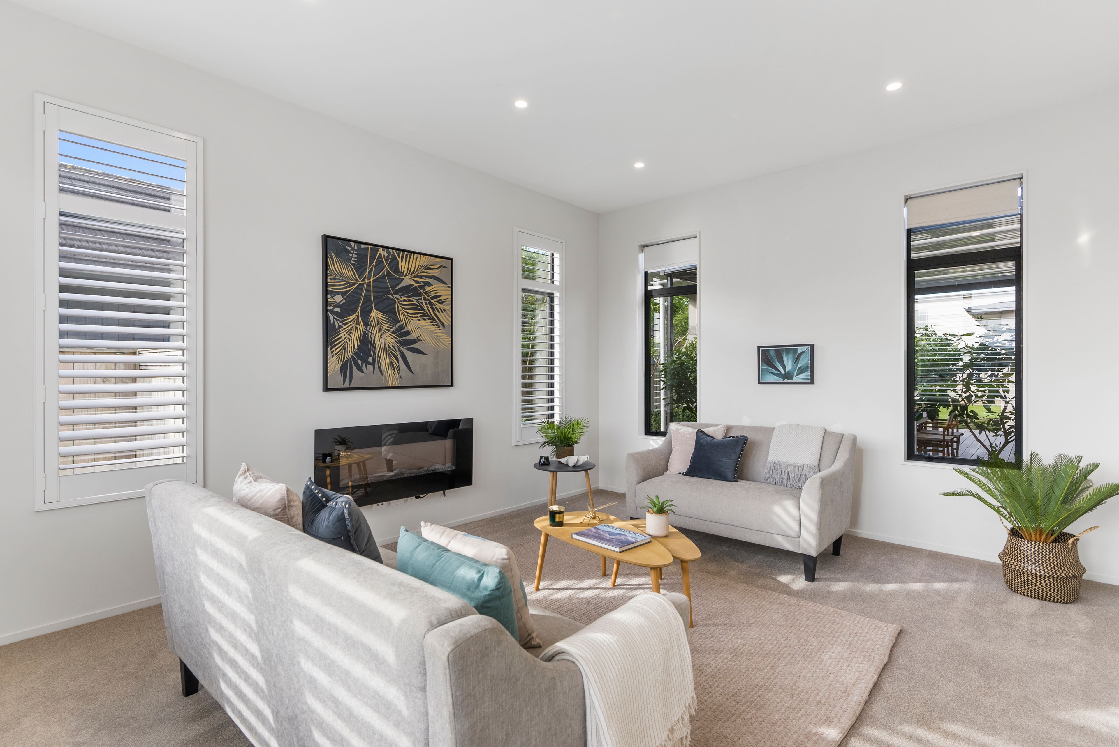 19 Andalusian Way, Karaka, Franklin