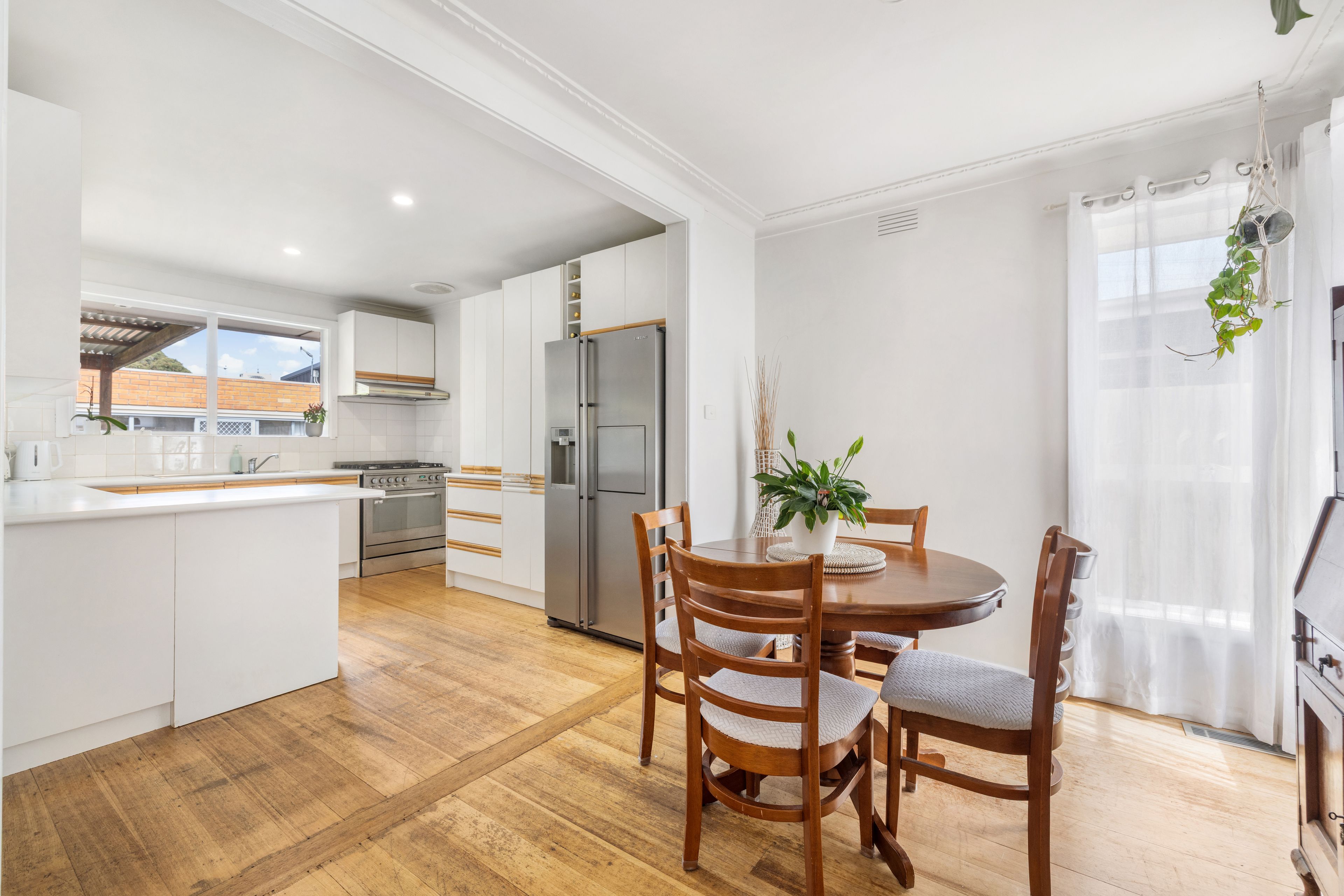 10 Denbigh Road, Seaford, VIC 3198