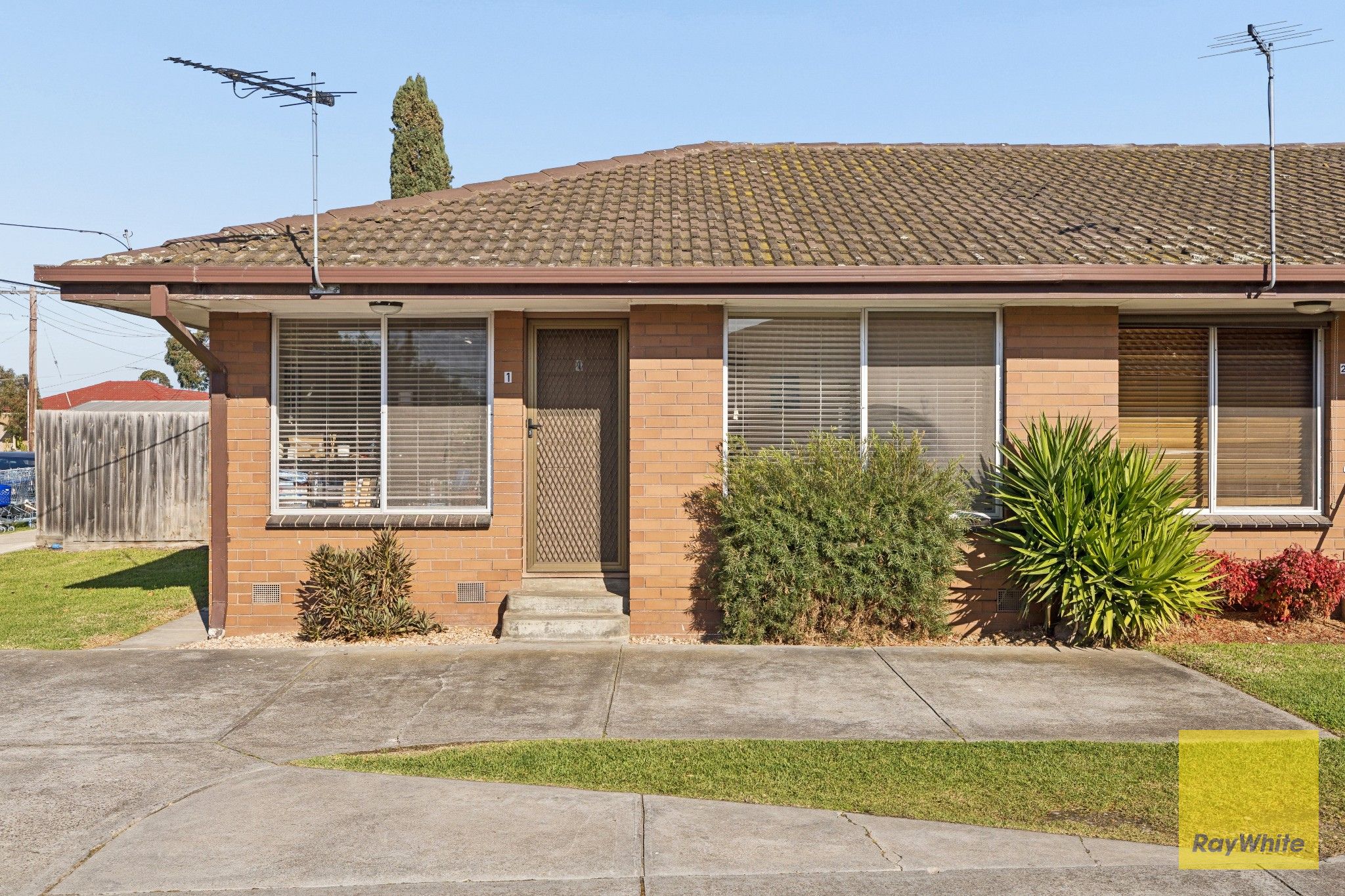 1/32 Clay Avenue — photo 15 of 20