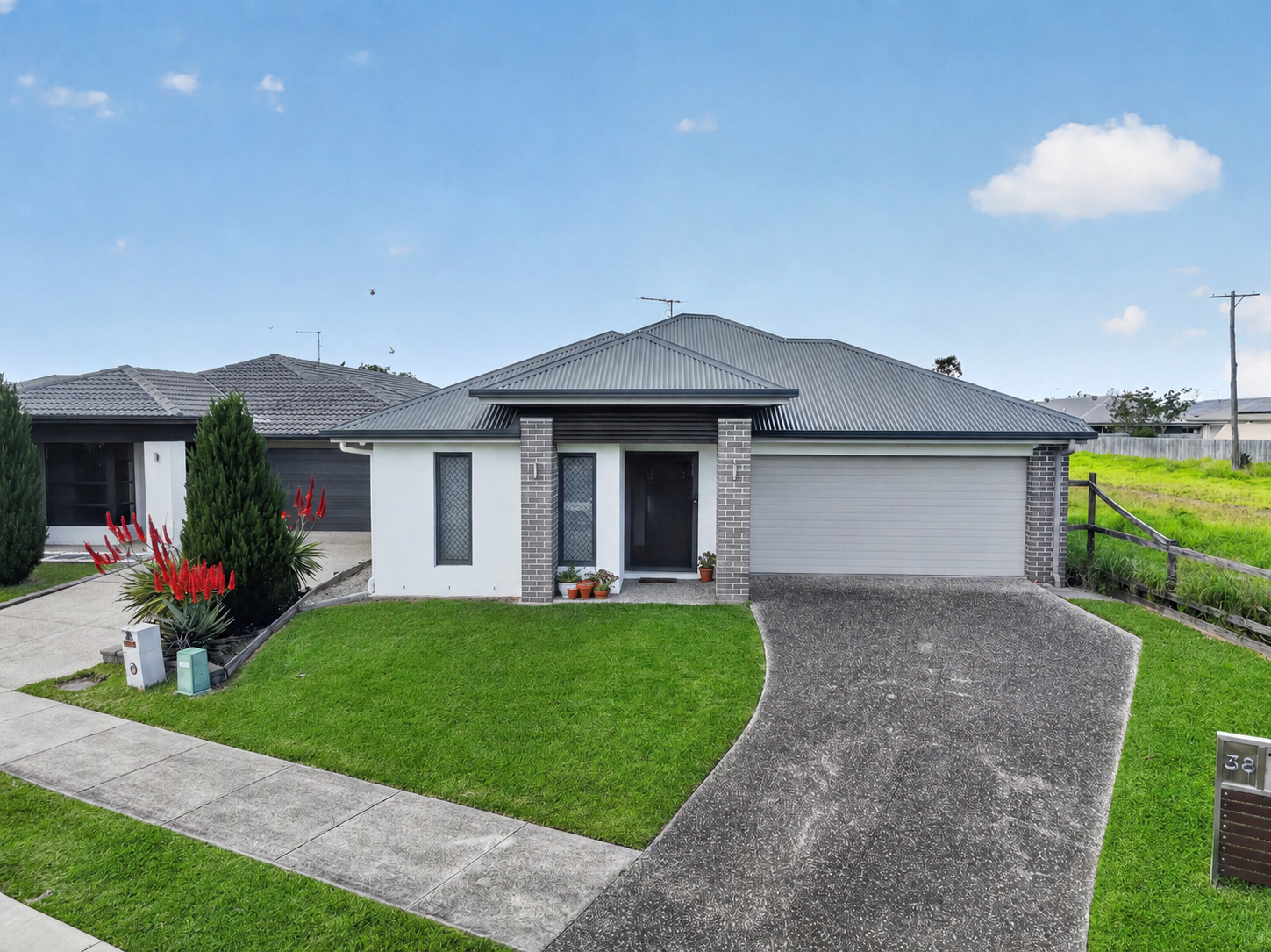 38 Livingstone Street, Logan Reserve, QLD 4133