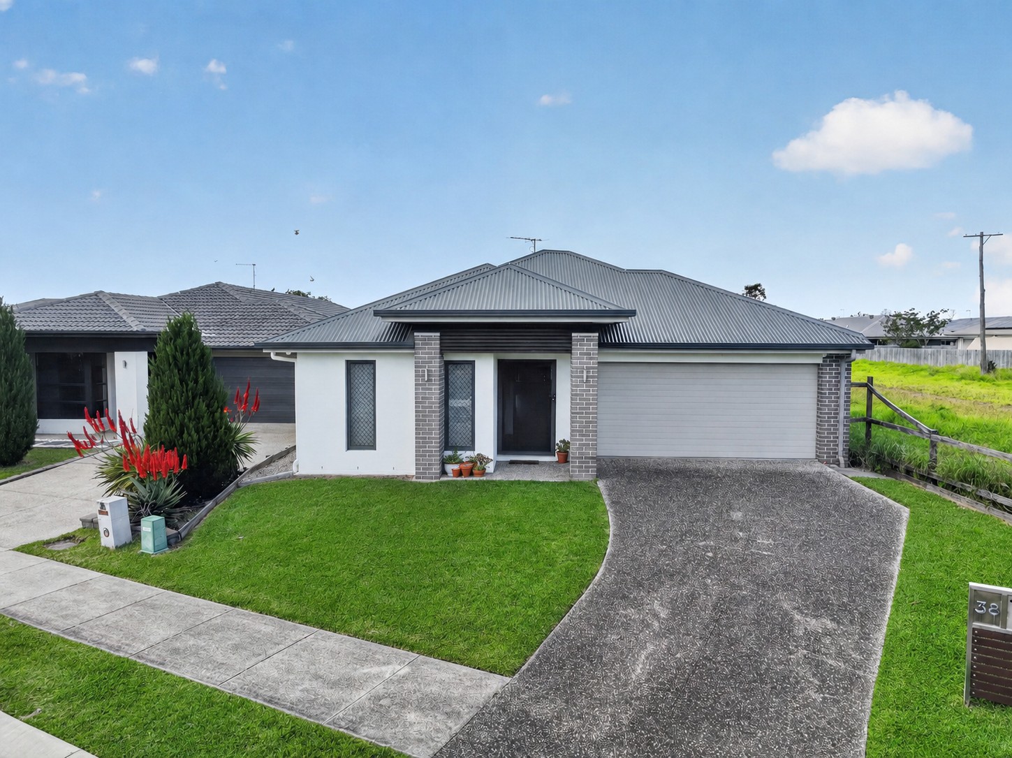 38 Livingstone Street, Logan Reserve, QLD 4133