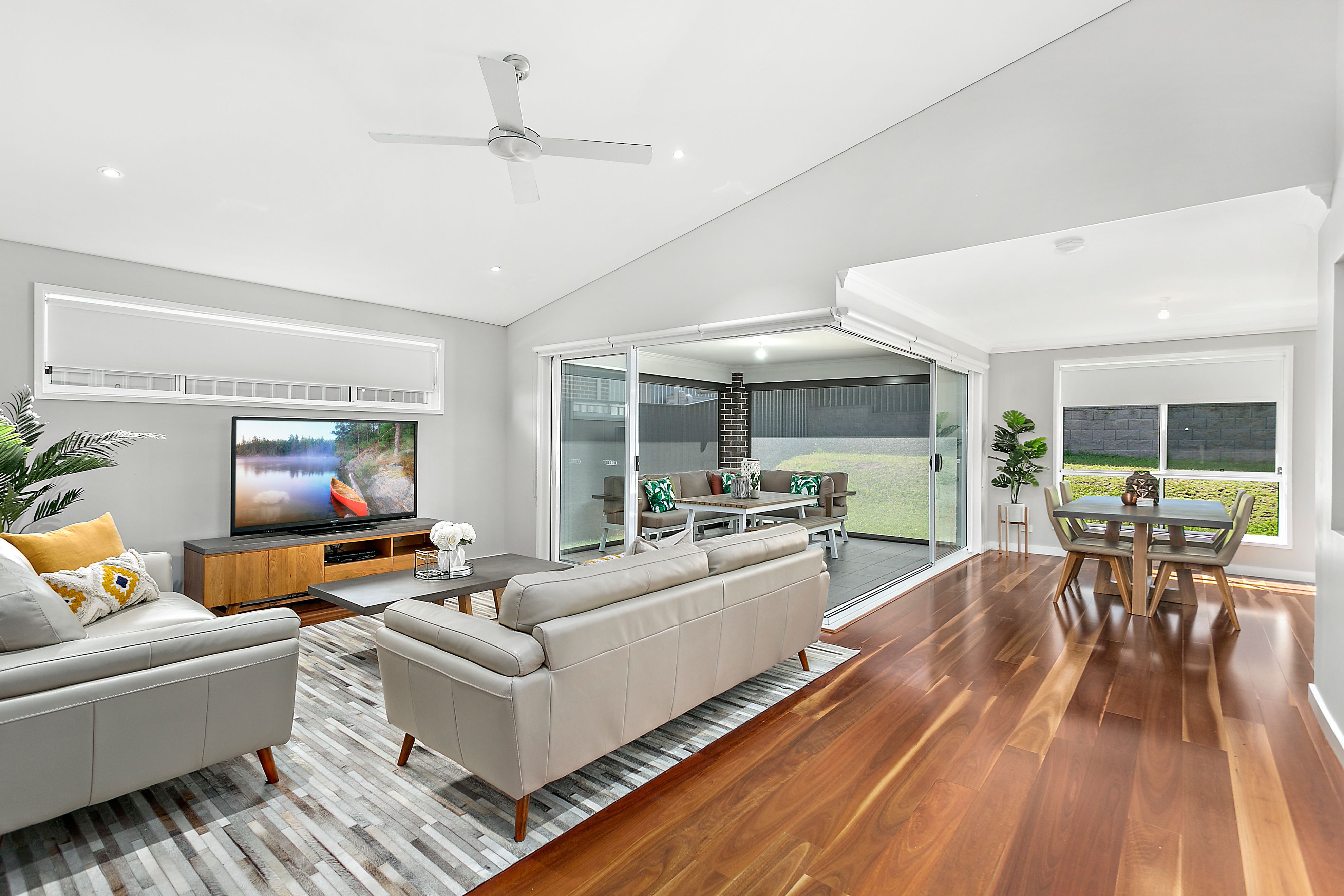 53 Elizabeth Circuit, Flinders, NSW 2529