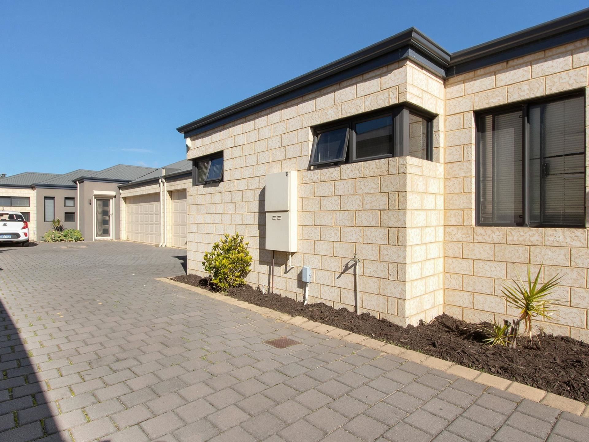 14B Montrose Street, Nollamara, WA 6061