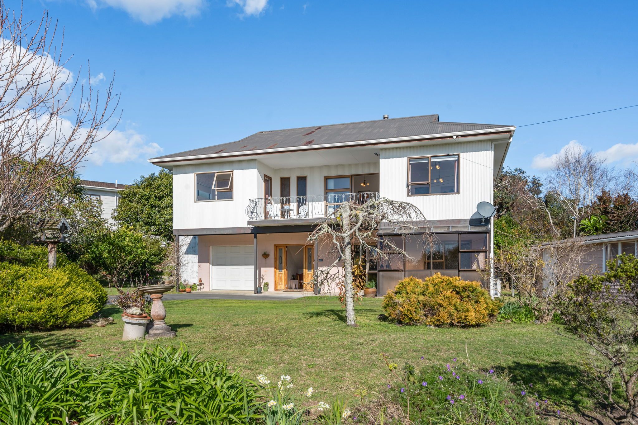 10 Findlay Street, Mangawhai Heads, Kaipara District 0505 House for