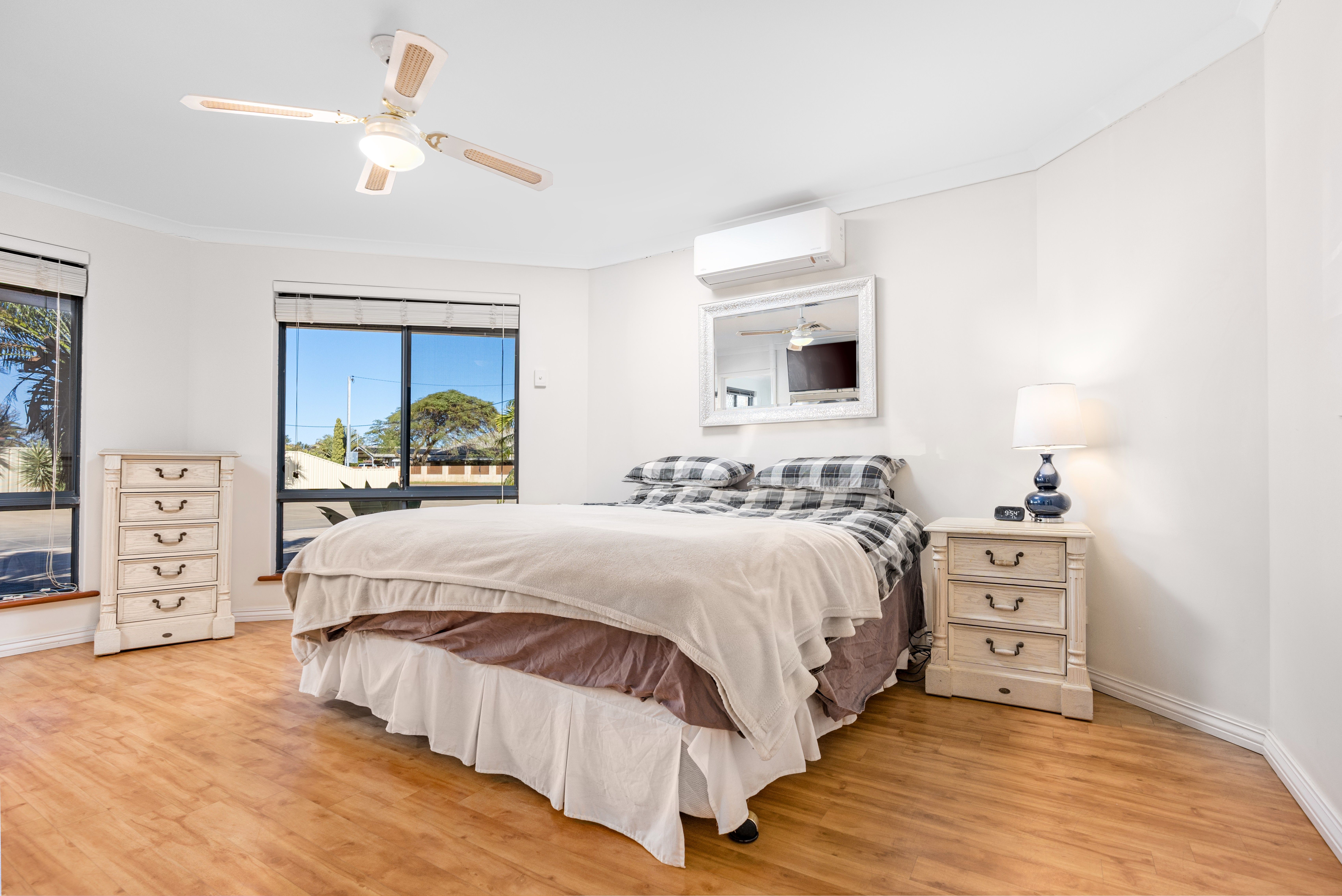 24 Candlebark Drive — photo 8 of 25