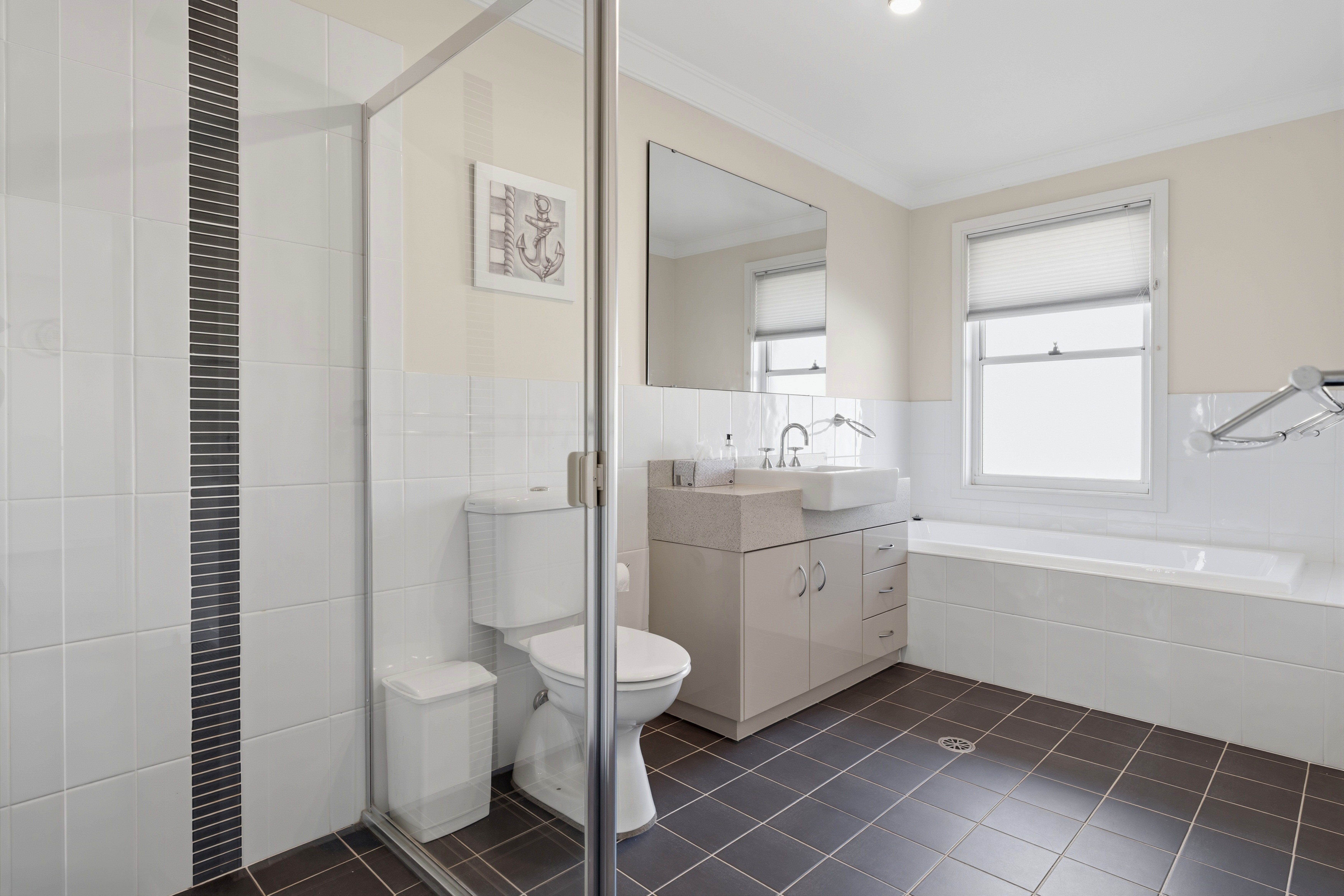 44 Broughton Avenue — photo 15 of 28
