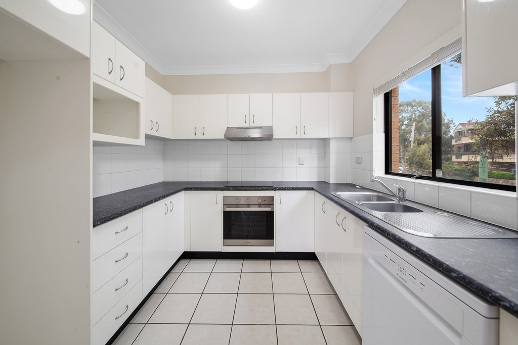 36/16-26 Park Street, Sutherland, NSW 2232
