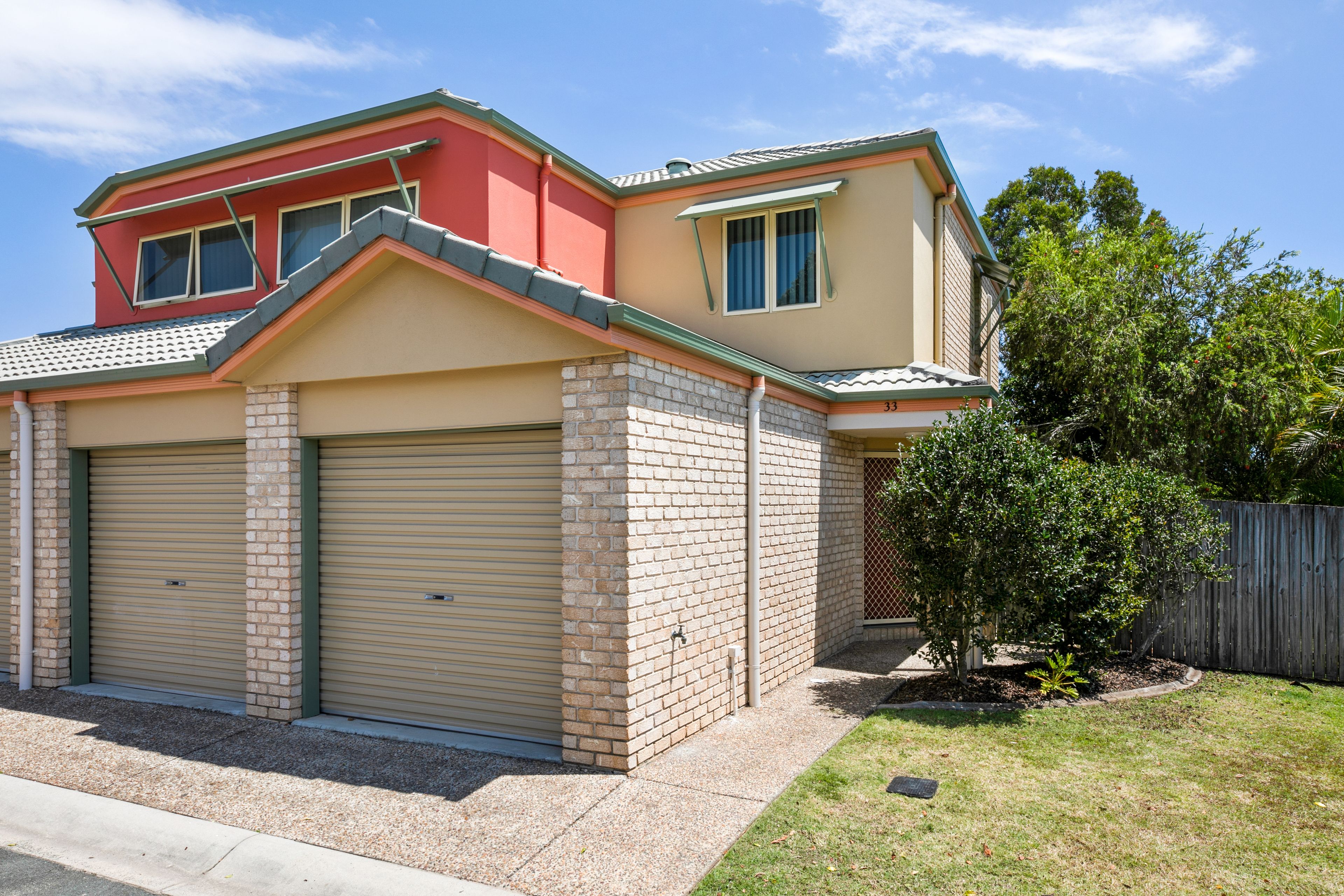 8 Luke Close, Sunnybank Hills QLD 4109