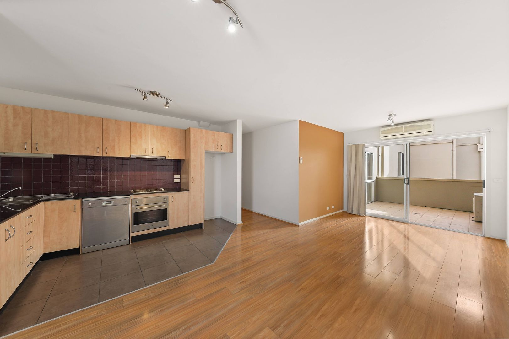 15/82-86 Atherton Road, Oakleigh, VIC 3166