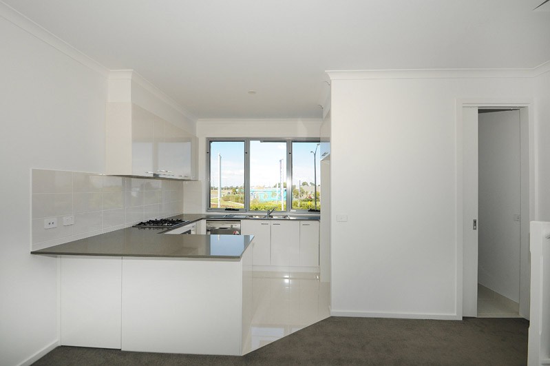 24 Topal Drive, Officer, VIC 3809