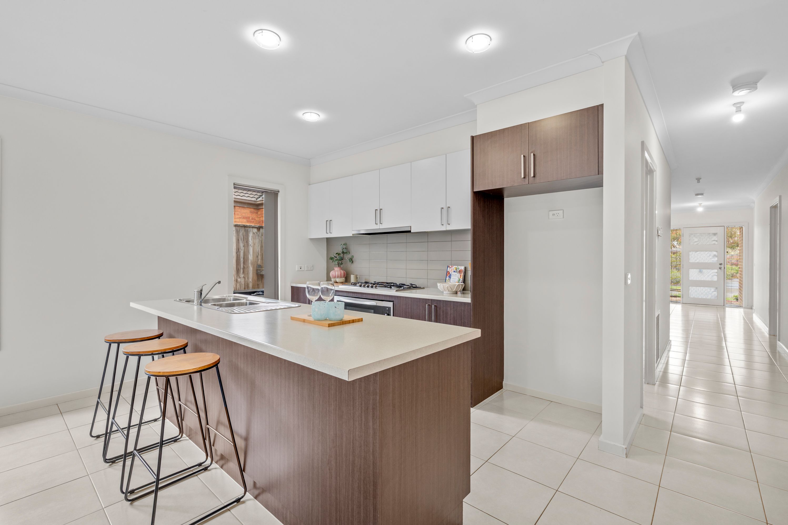 4 Treeview Drive, South Morang, VIC 3752