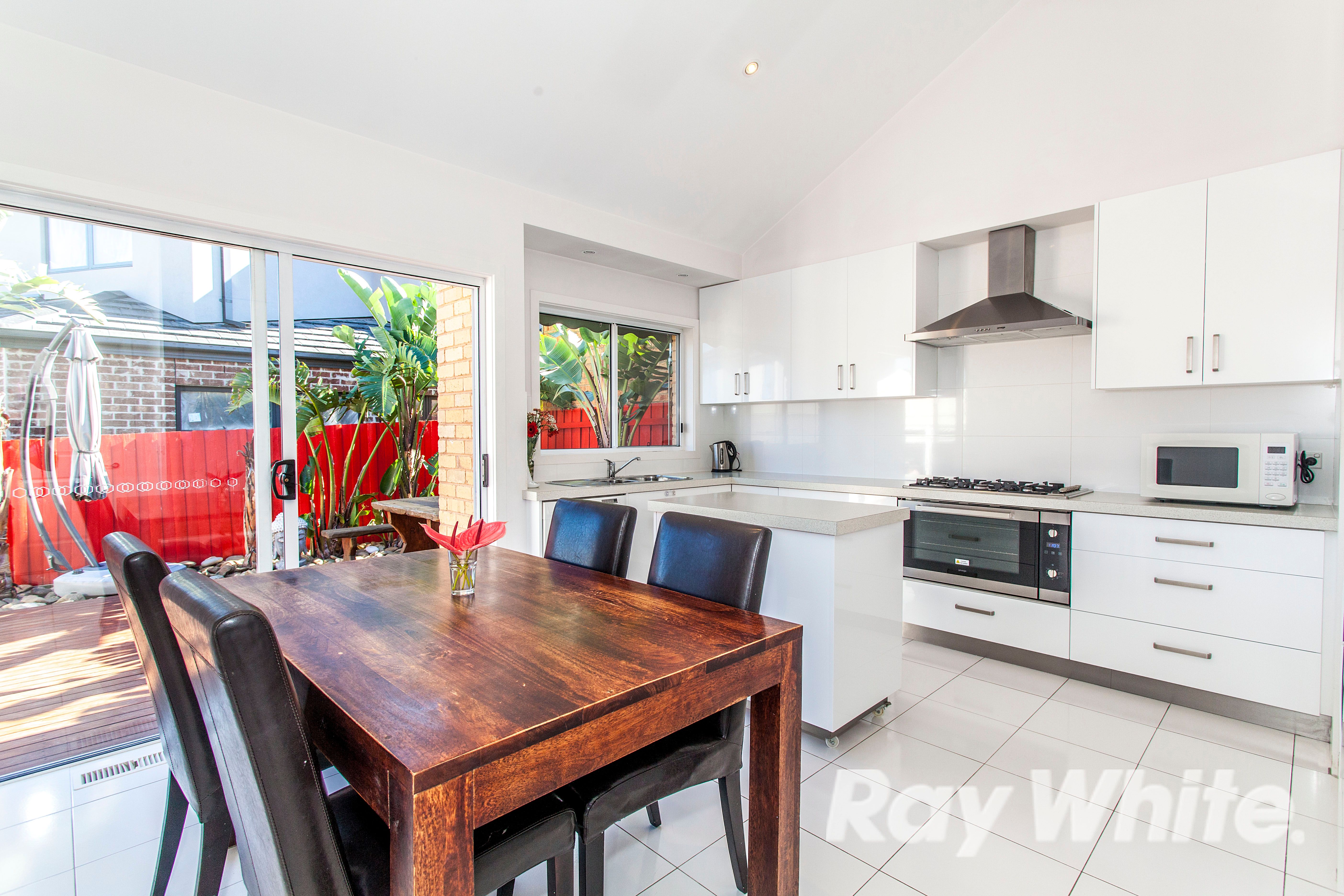 1/5 Gubbah Court, Ashwood, VIC 3147