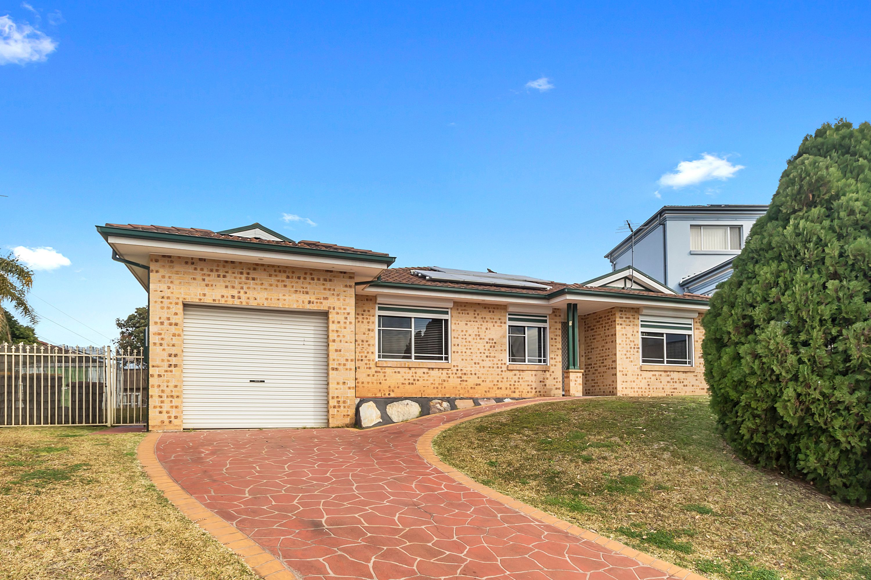 5 Snipe Close, Hinchinbrook, NSW 2168