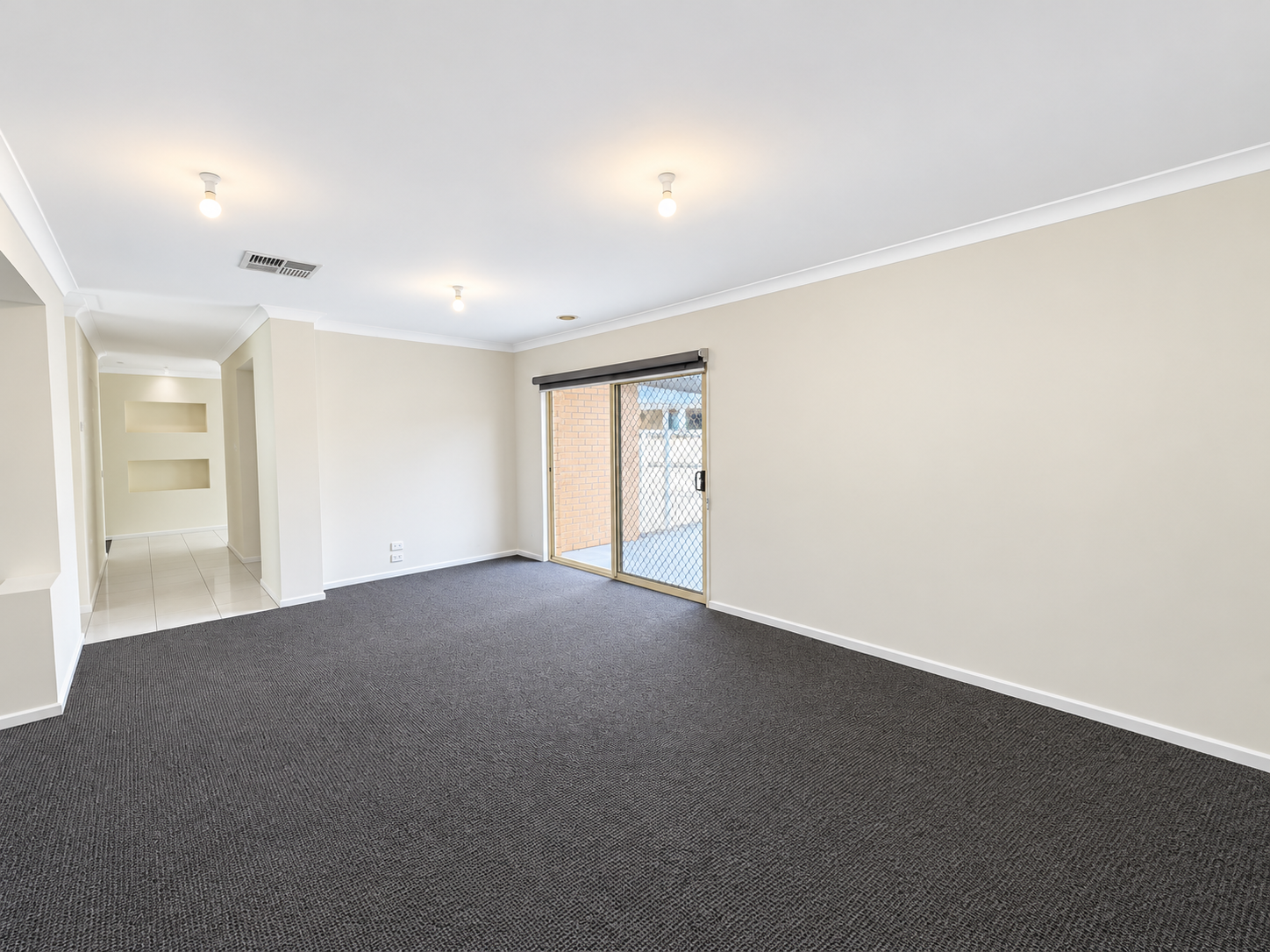 18 Monet Place — photo 4 of 20