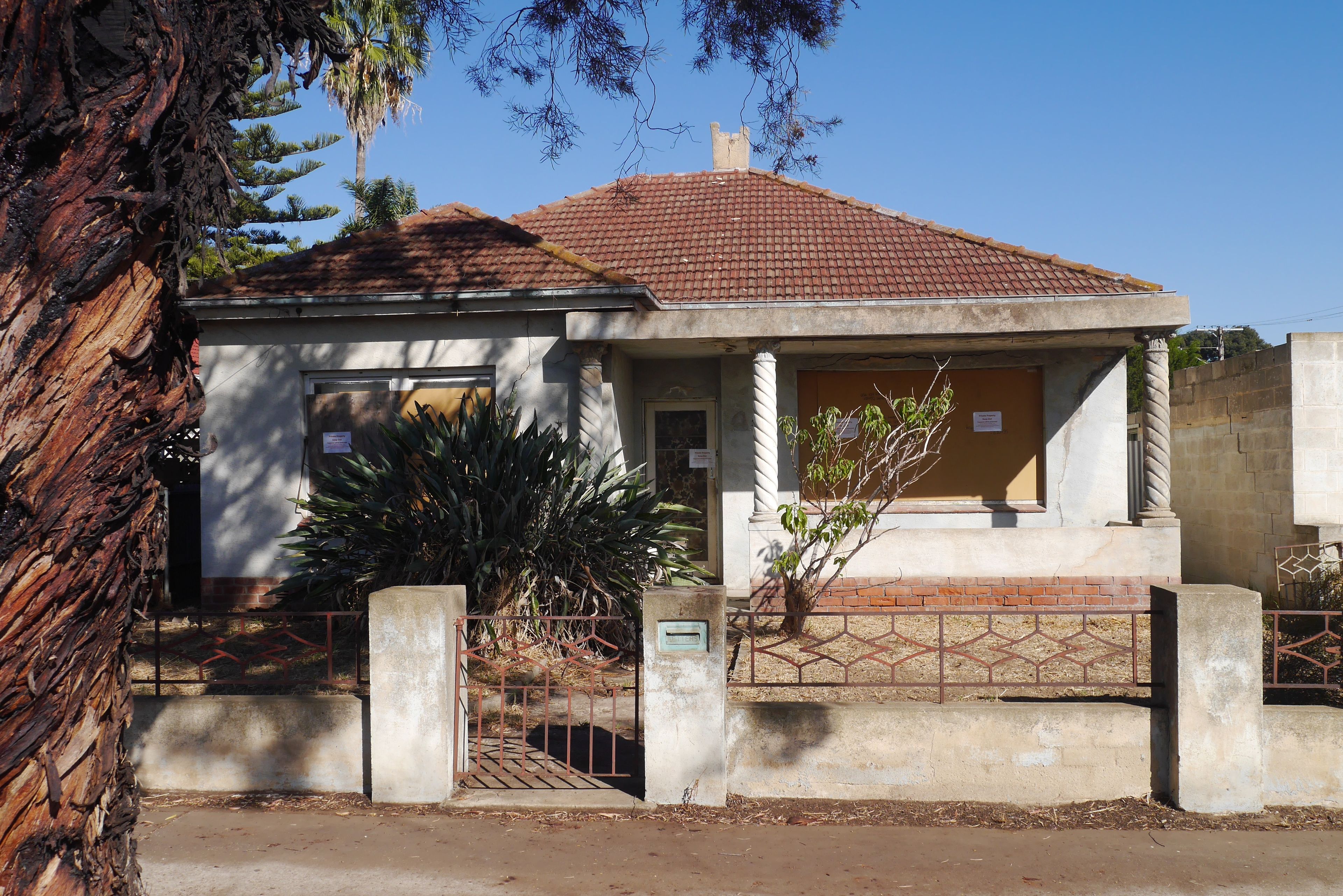 33 McGregor Terrace, Rosewater, SA 5013