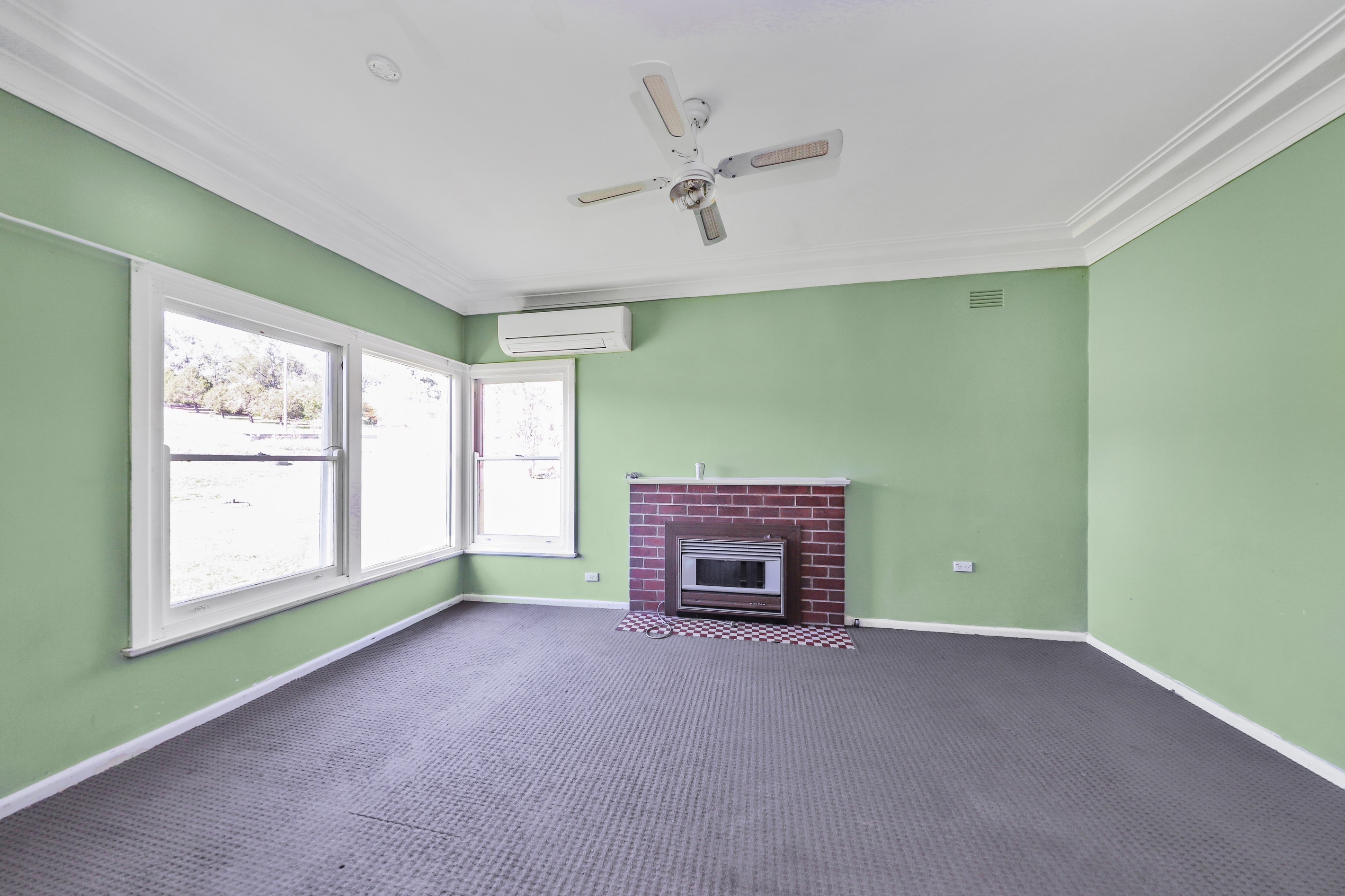 7 Blowering Road, Tumut, NSW 2720