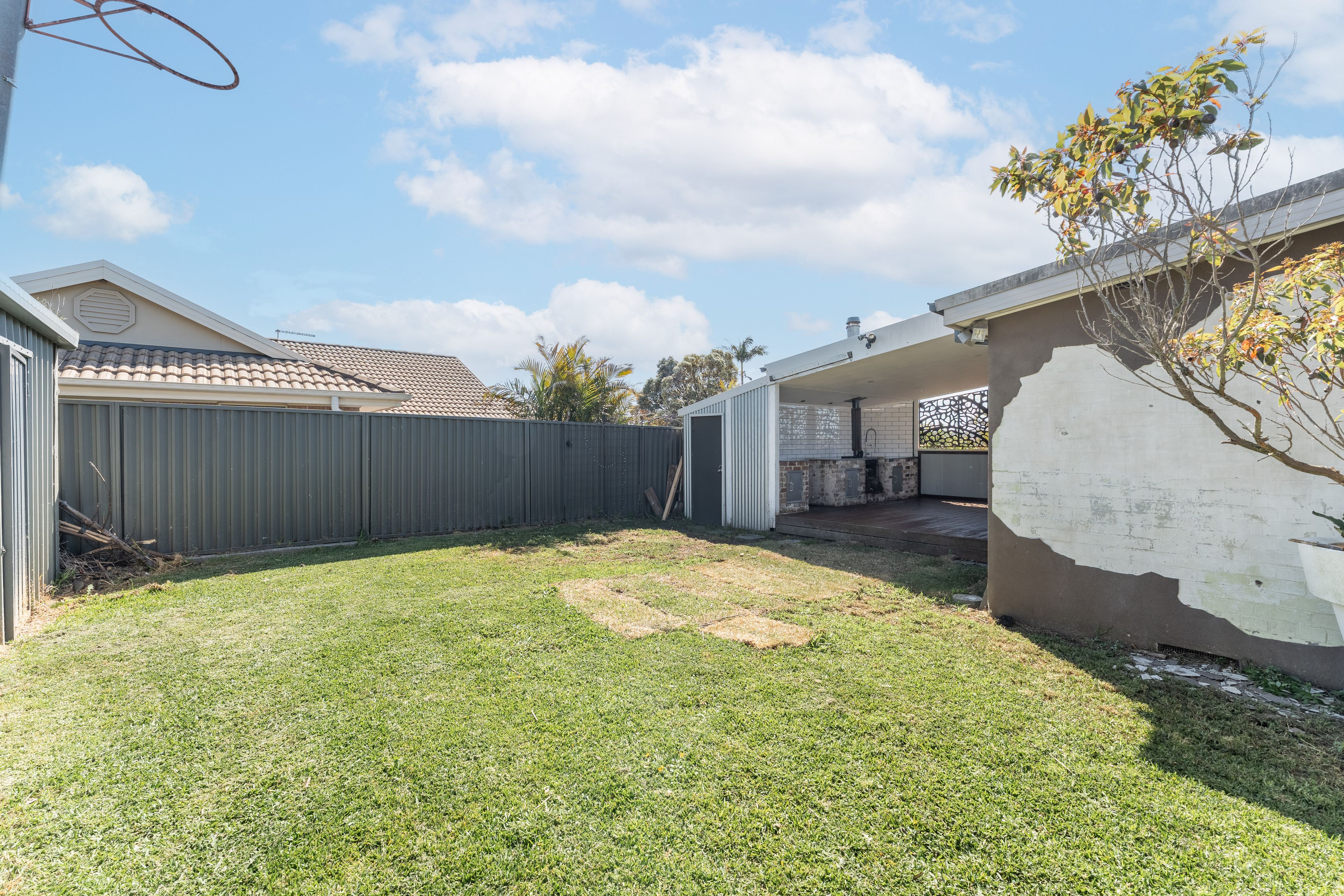 176 Parkes Street — photo 8 of 13