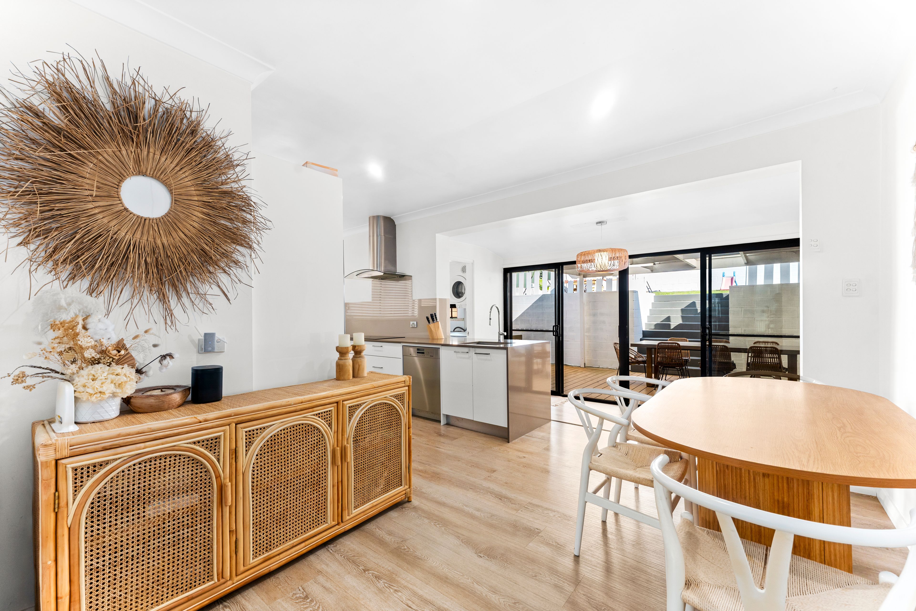 11 Haig Street — photo 4 of 23