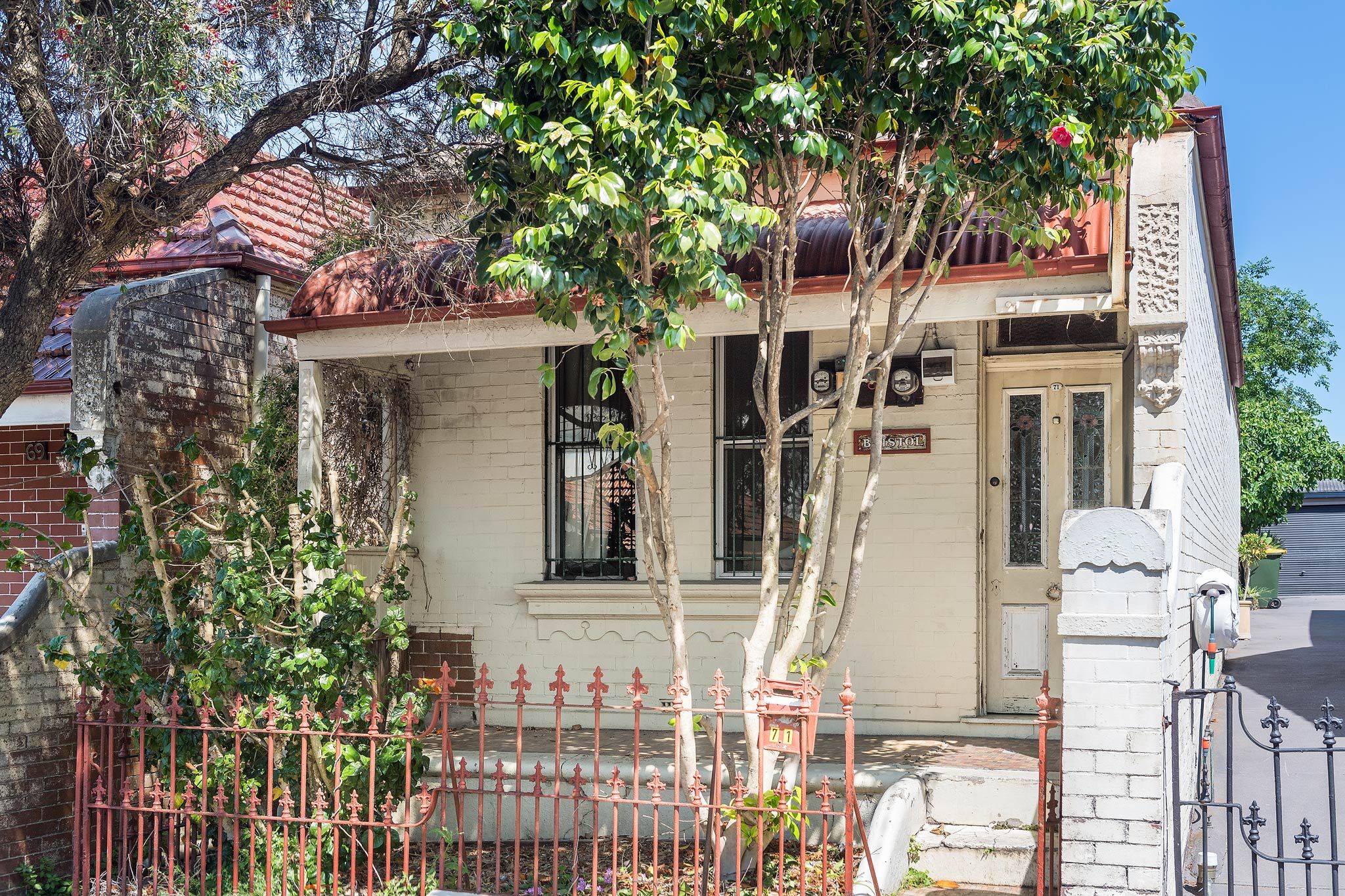 71 Margaret Street