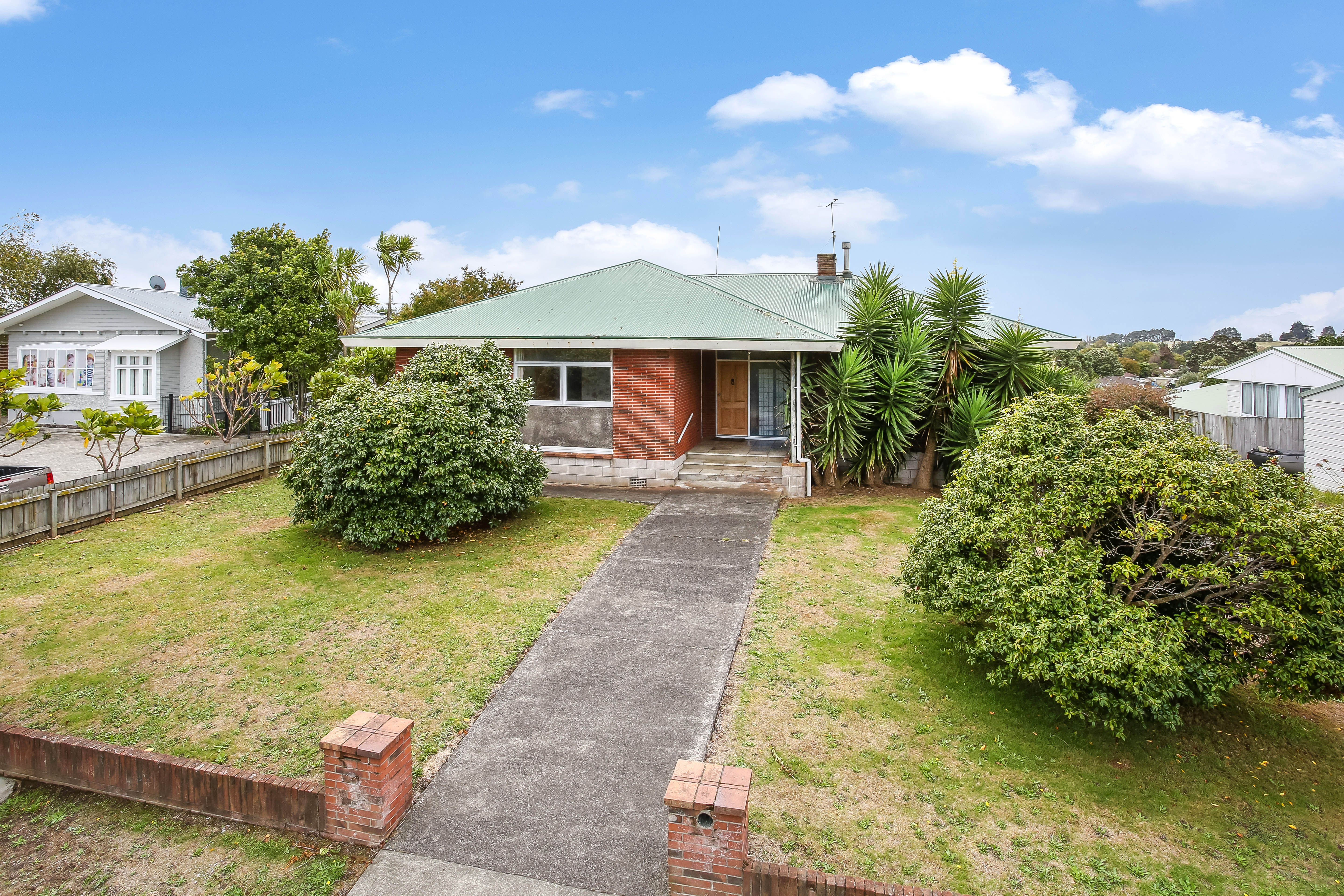 84 Kitchener Road, Waiuku, Franklin