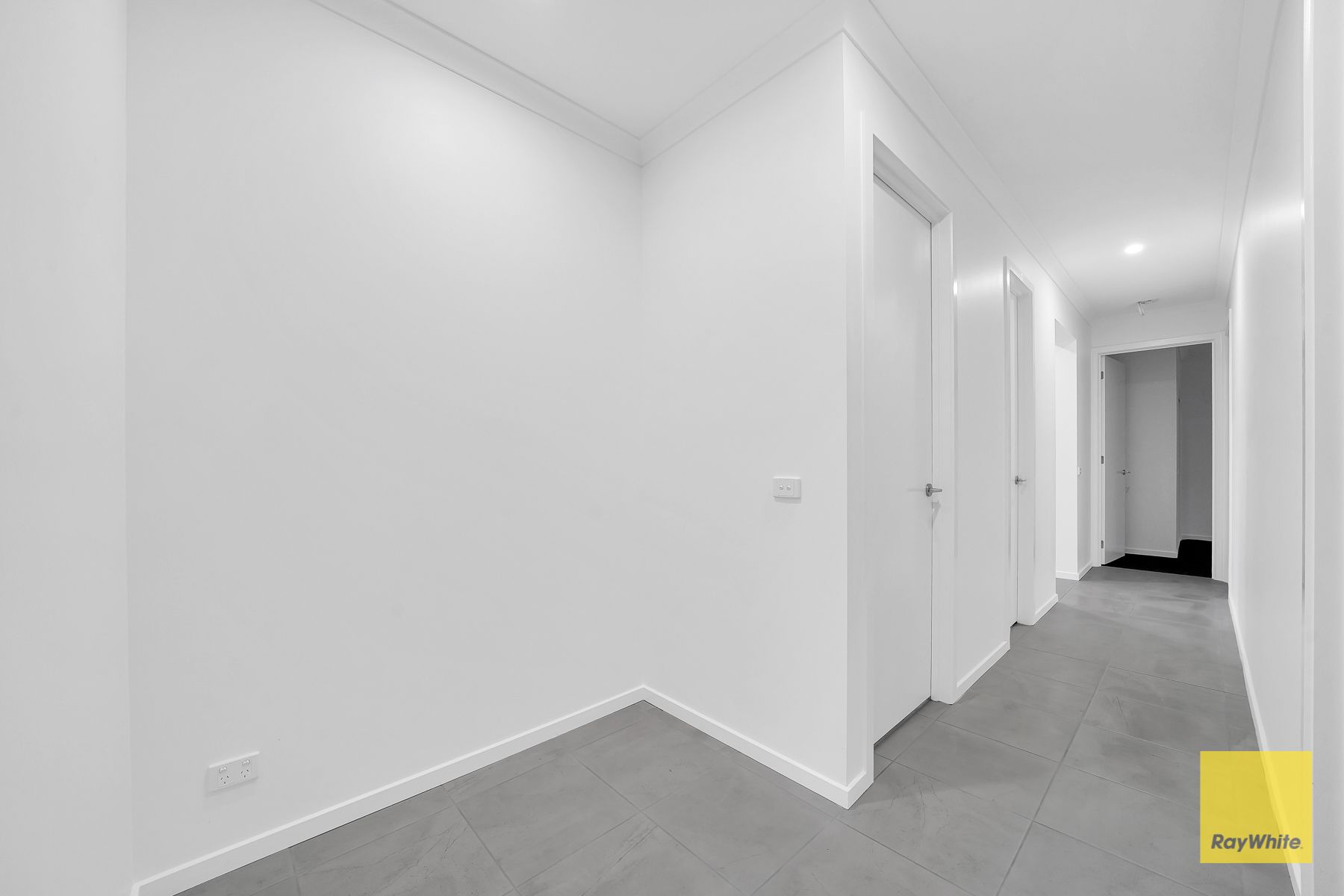 41 Gardenvale Avenue — photo 10 of 19