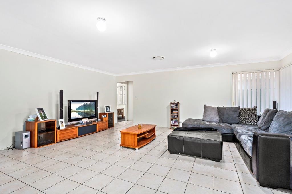 10 Warrego Street, Albion Park, NSW 2527