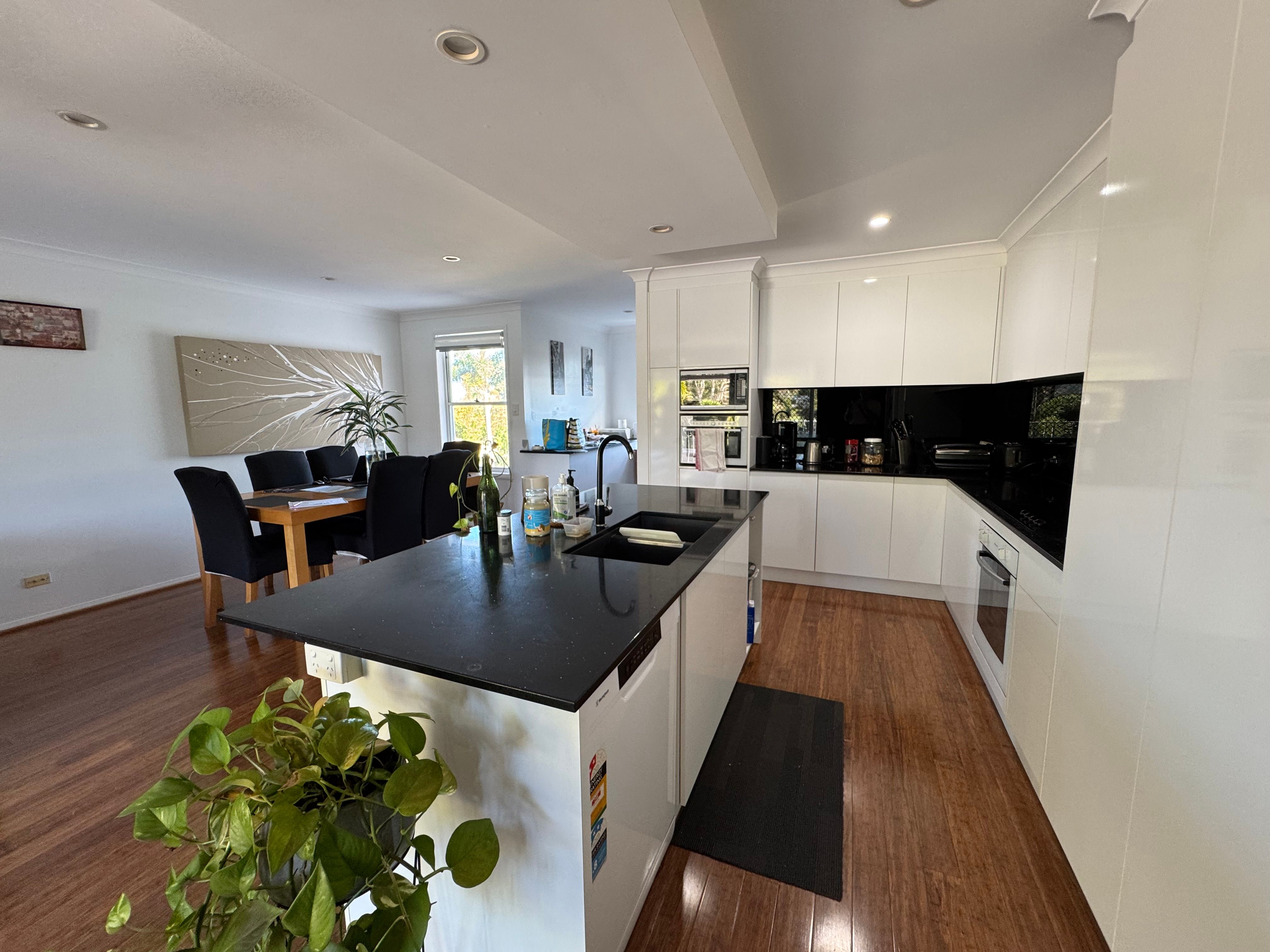 2/195 Endeavour Drive, Banksia Beach, QLD 4507