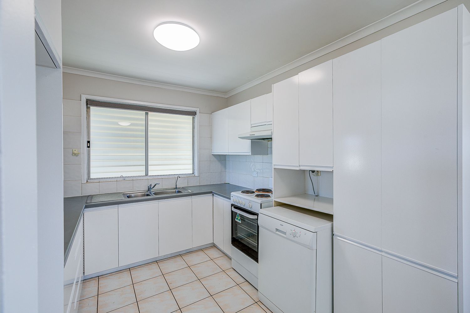 8 Kana Crescent, Slacks Creek, QLD 4127