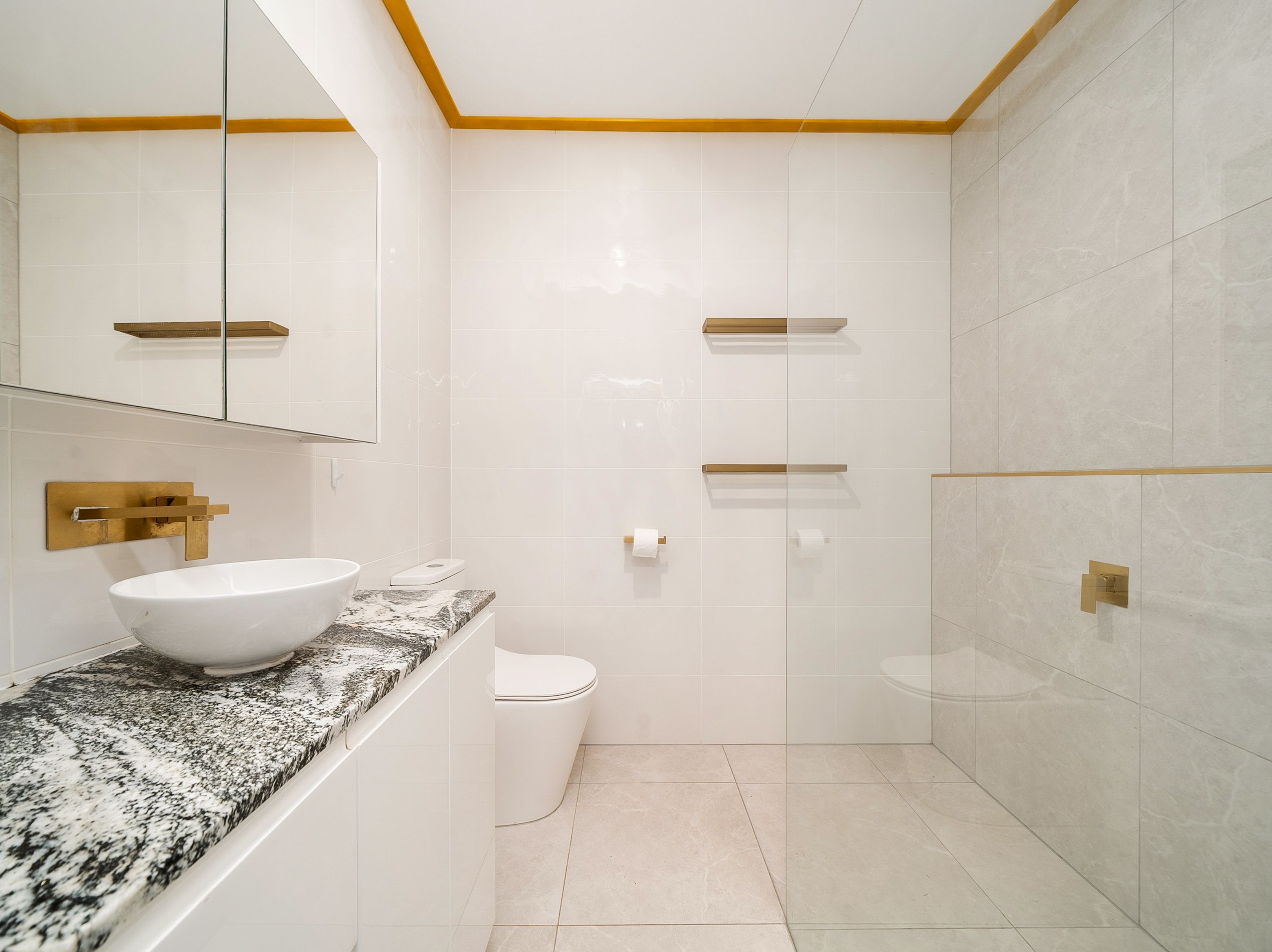 18 Yacht Street — photo 13 of 23