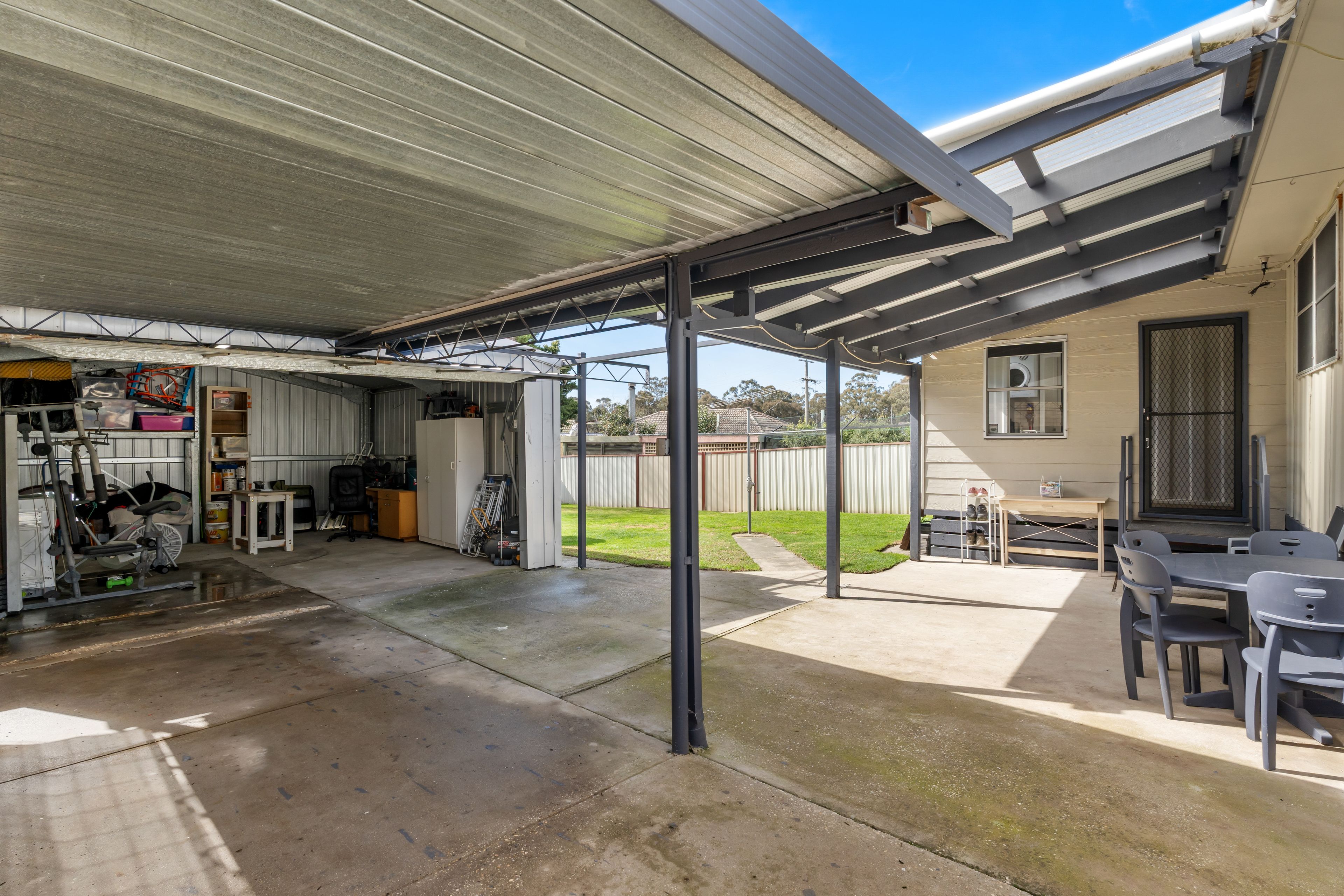 4 Mccormack Crescent — photo 12 of 17