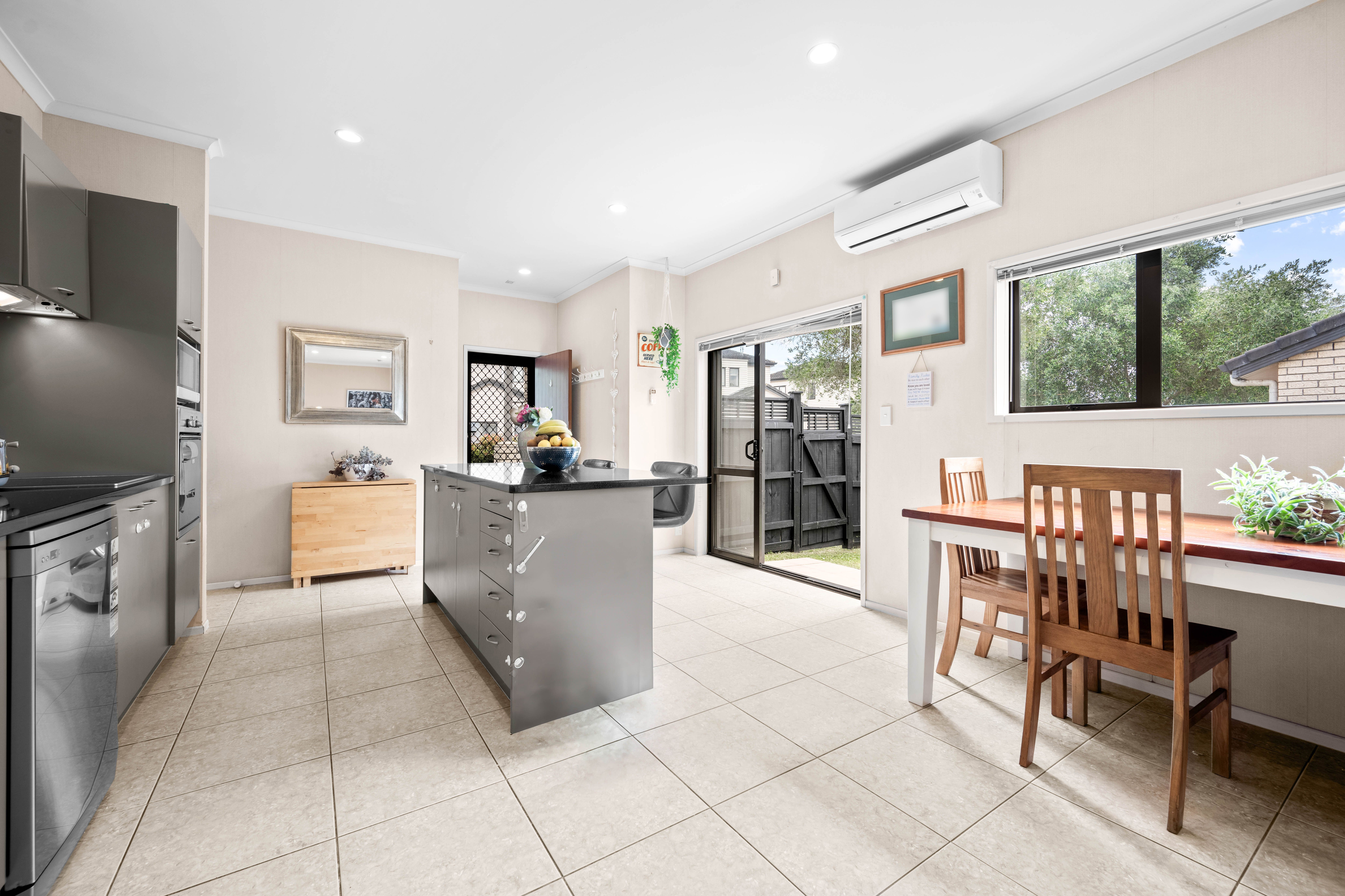 76 Skip Lane, East Tamaki, Manukau City