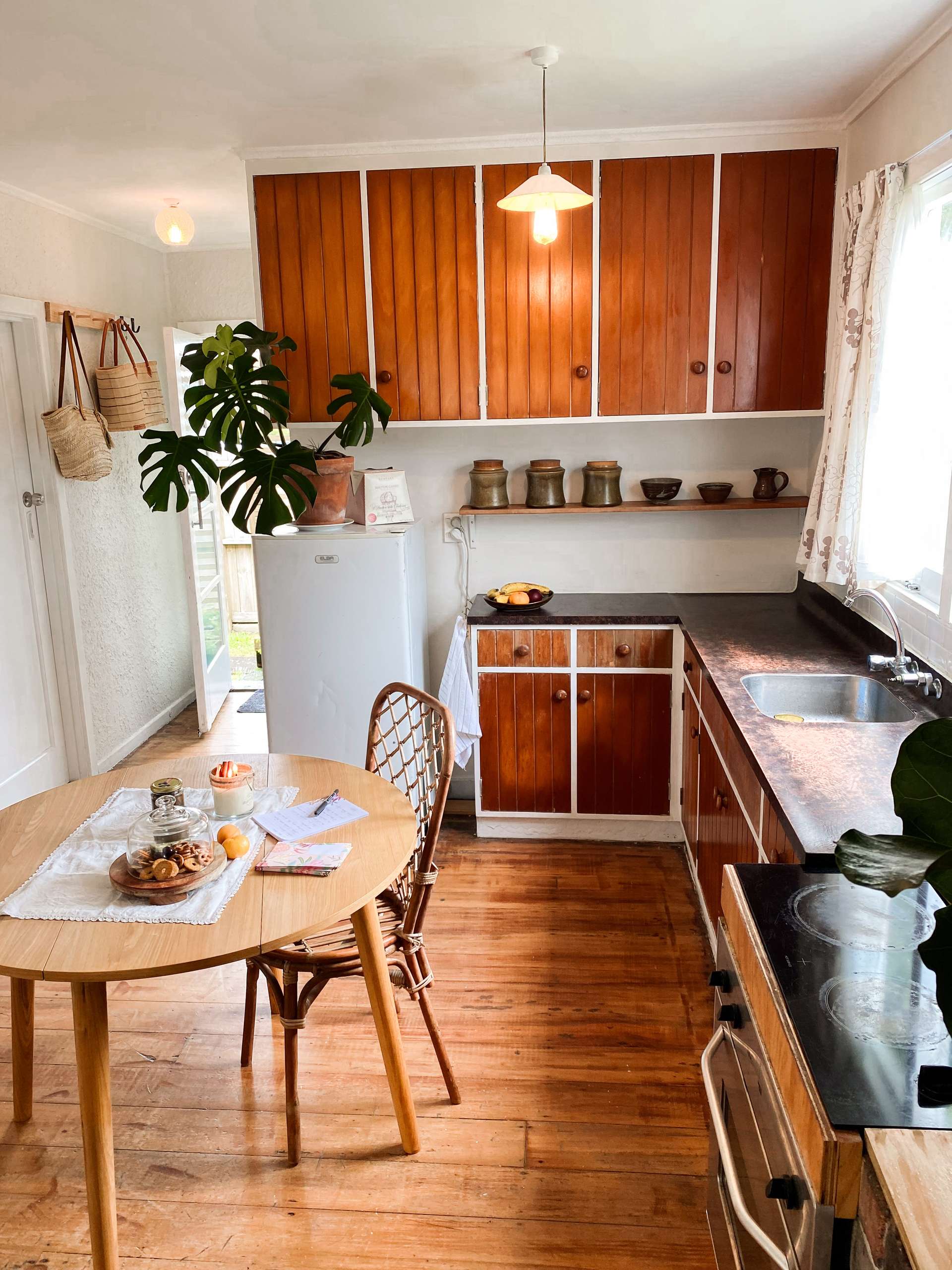 85A Western Road photo 4