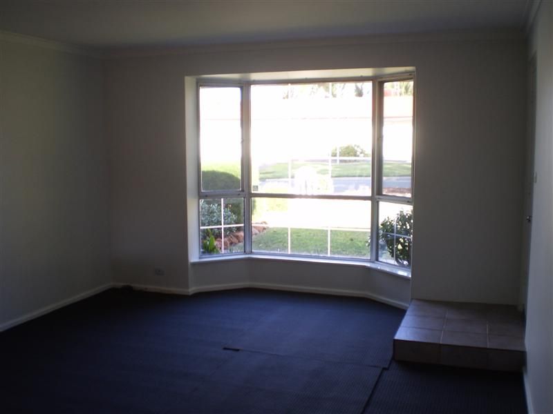 1B Hamersley Way, Kardinya, WA 6163