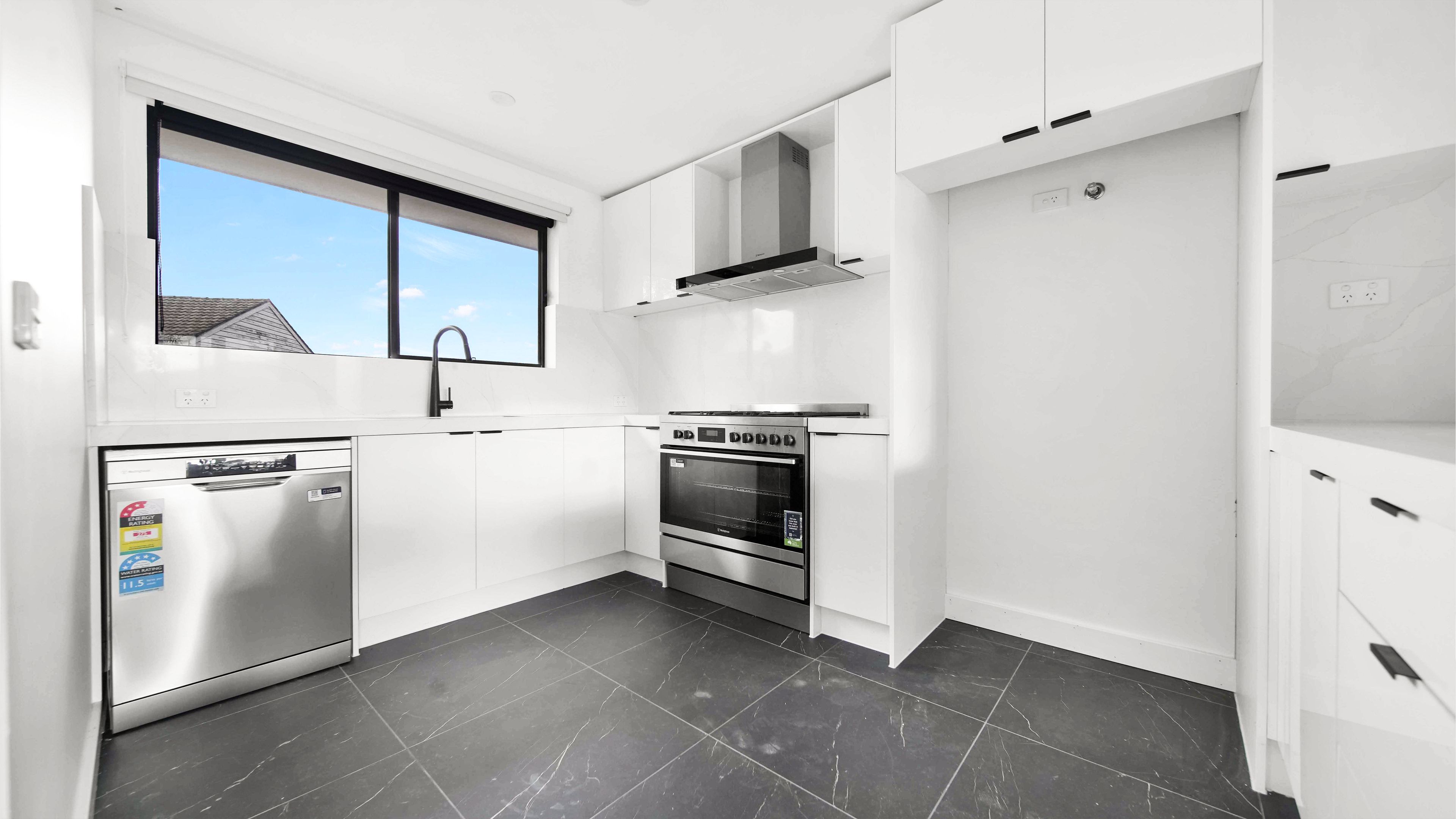 14 Reumah Court — photo from Ray White Noble Park | Springvale