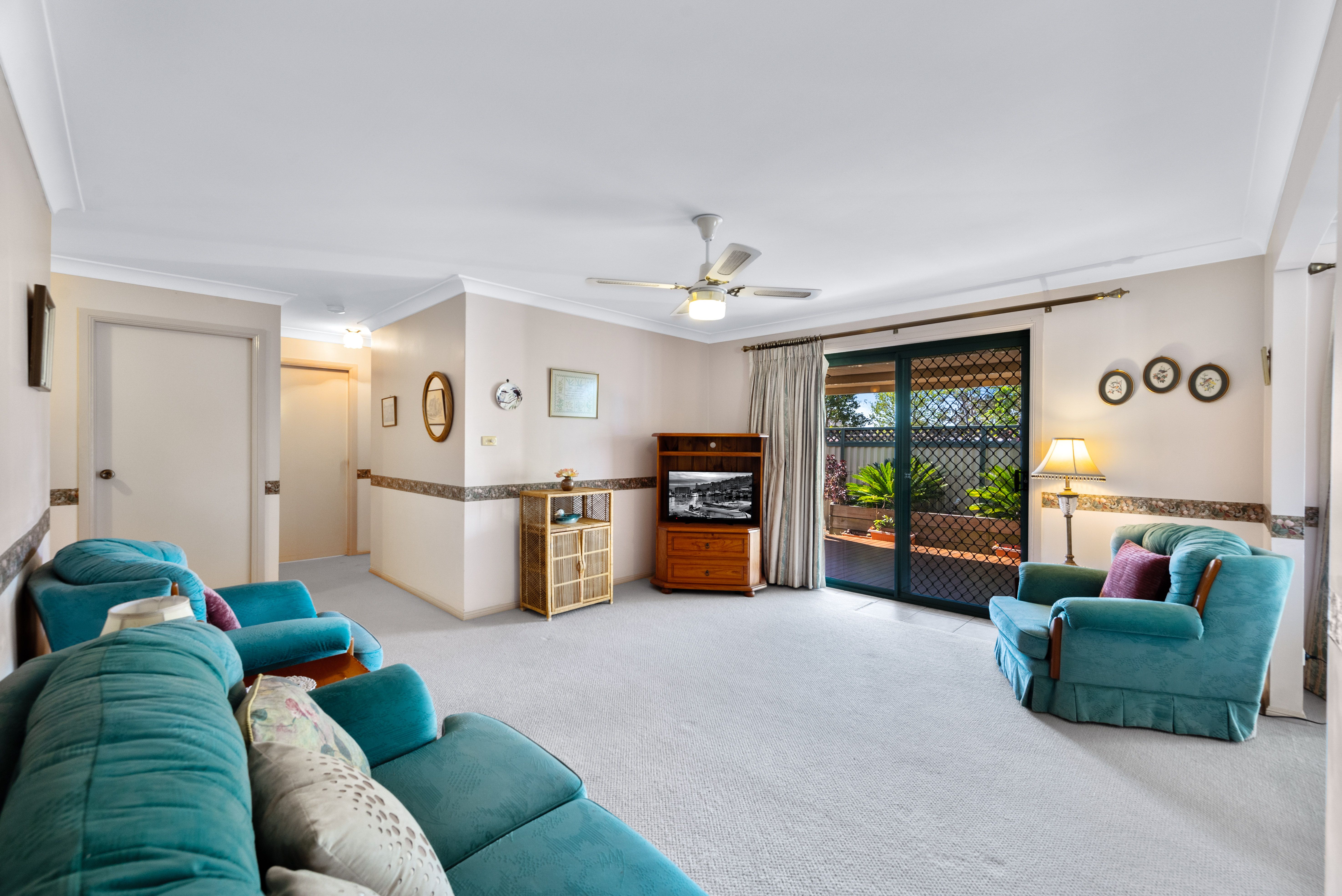 2/17 Pritchard Road, Macquarie Fields, NSW 2564