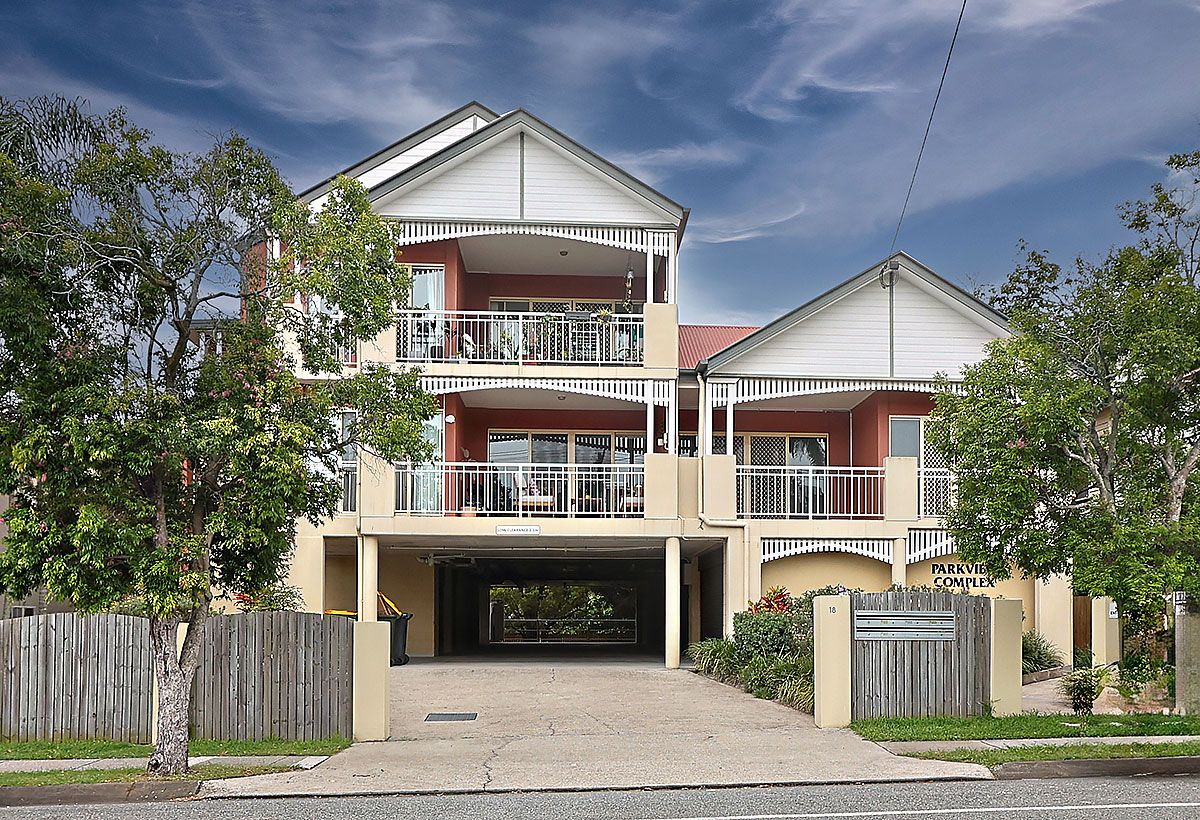 18 Jellicoe Street, Coorparoo QLD 4151