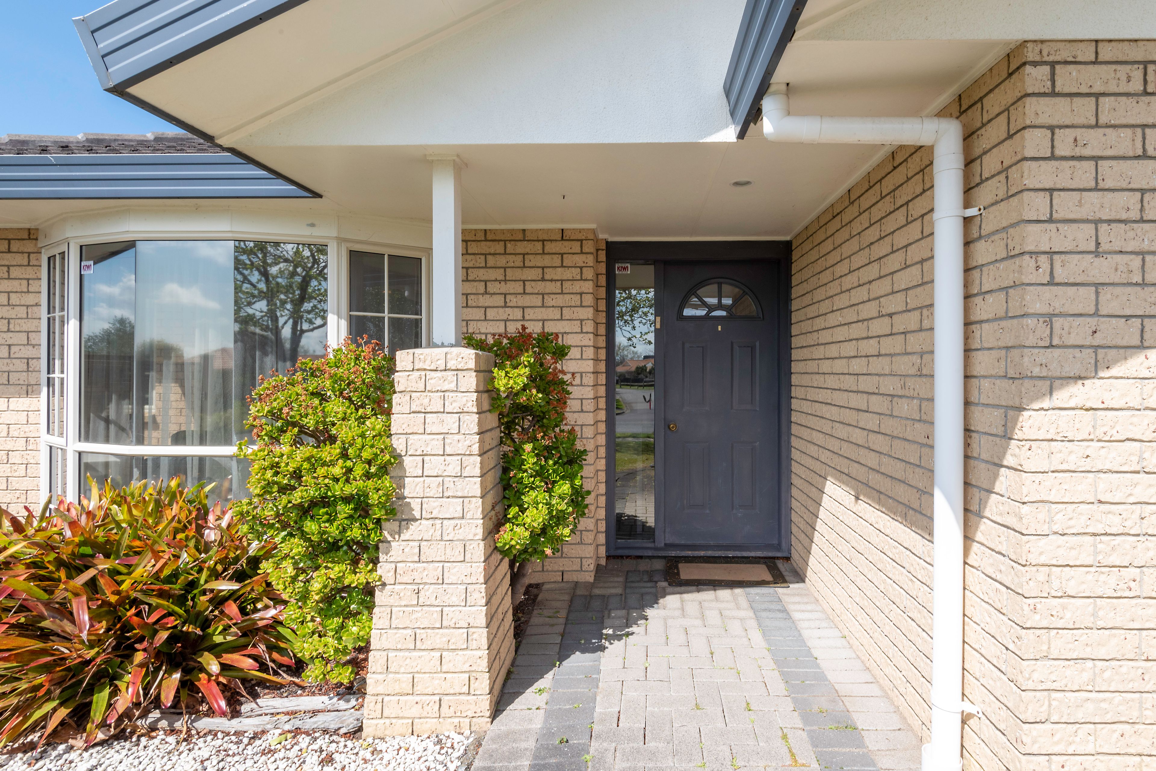 1A Ambleside Drive, Northpark, Manukau City
