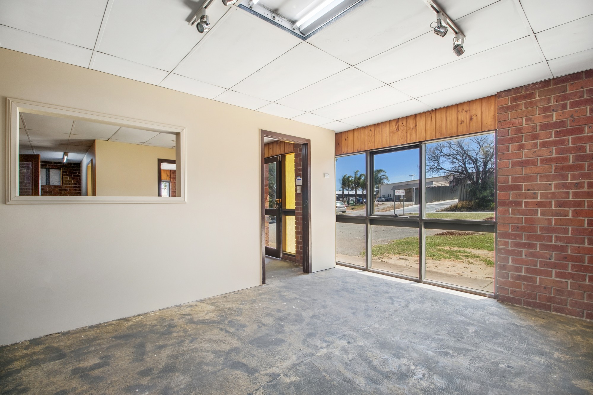 6 Waddikee Road, Lonsdale, SA 5160