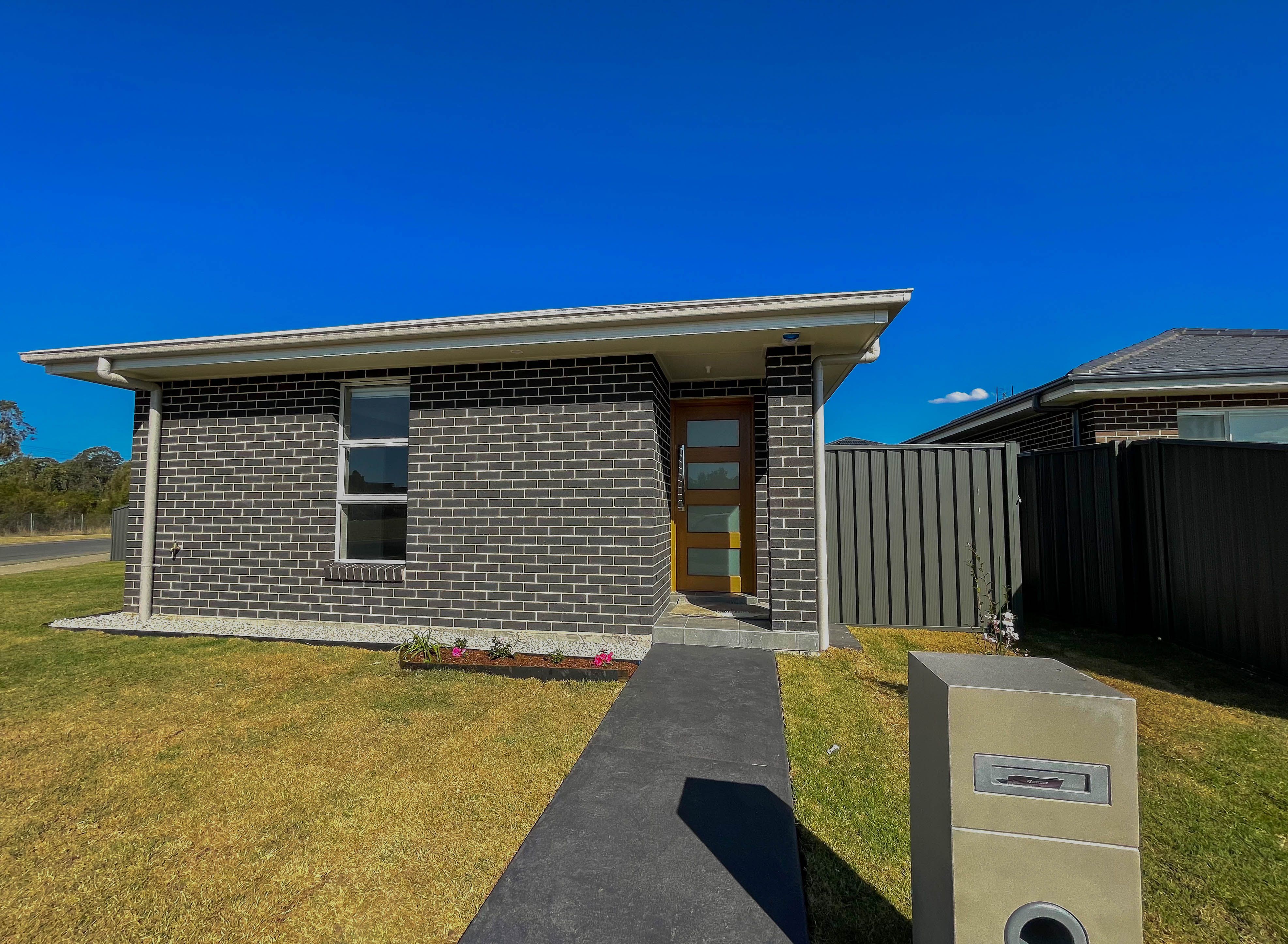 16 Laguna Street, Spring Farm, NSW 2570