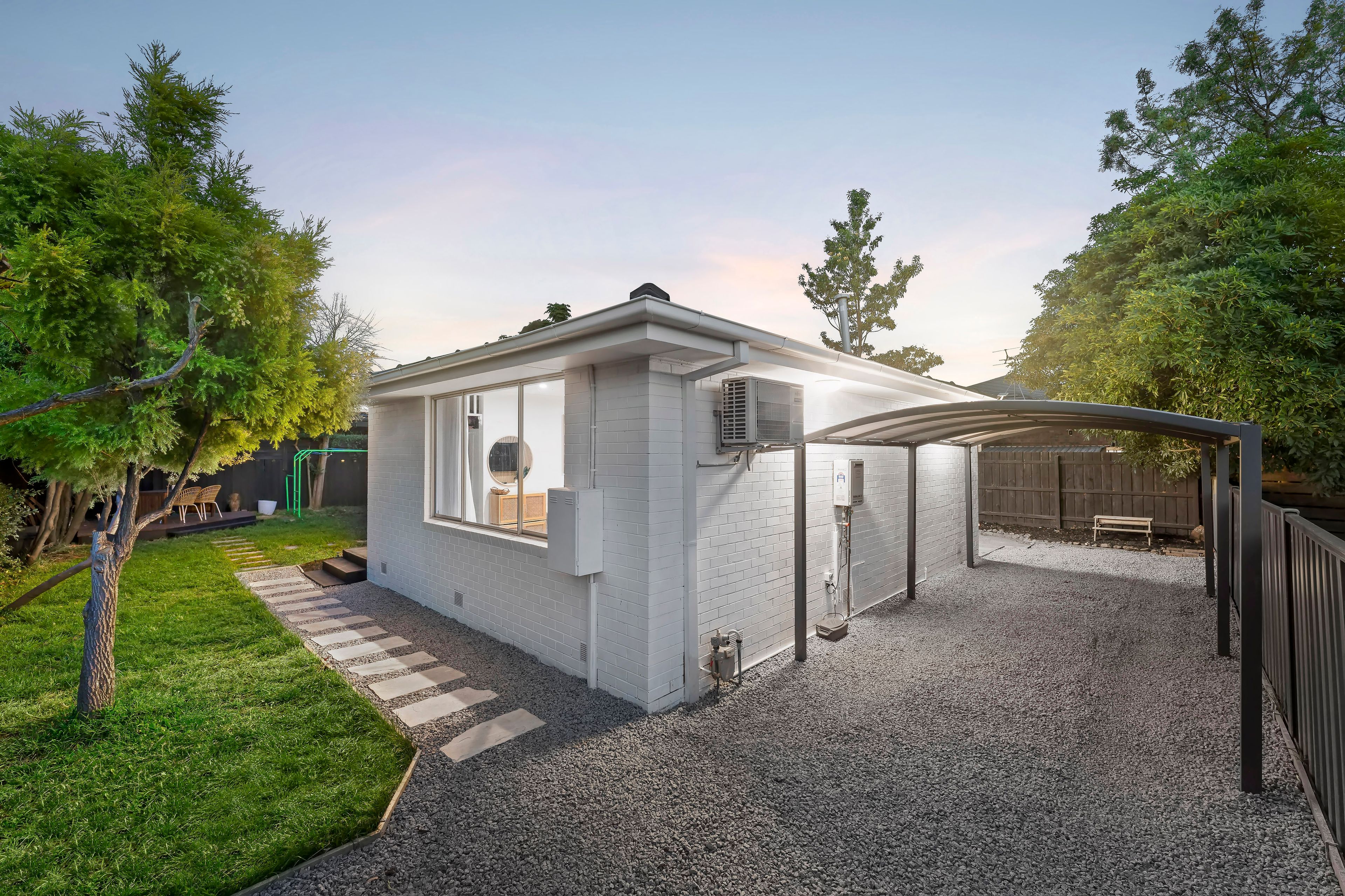 2/262 Waiora Road, Macleod, VIC 3085