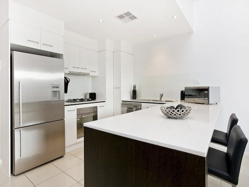 5B Lucia Place, Mawson Lakes, SA 5095