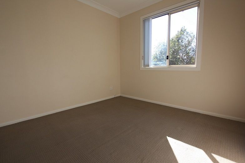 2a Grandview Drive, Campbelltown, NSW 2560