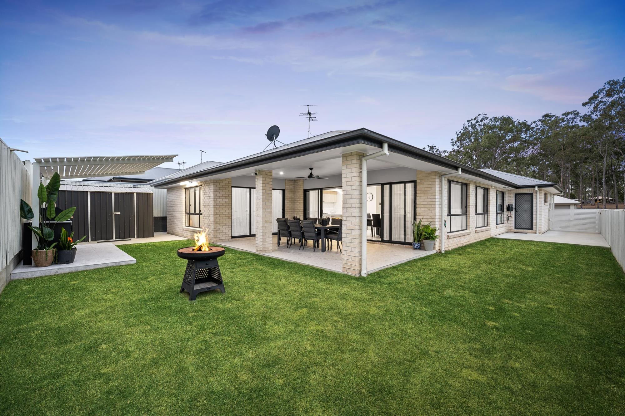 9 Opera Street, Ripley, QLD 4306