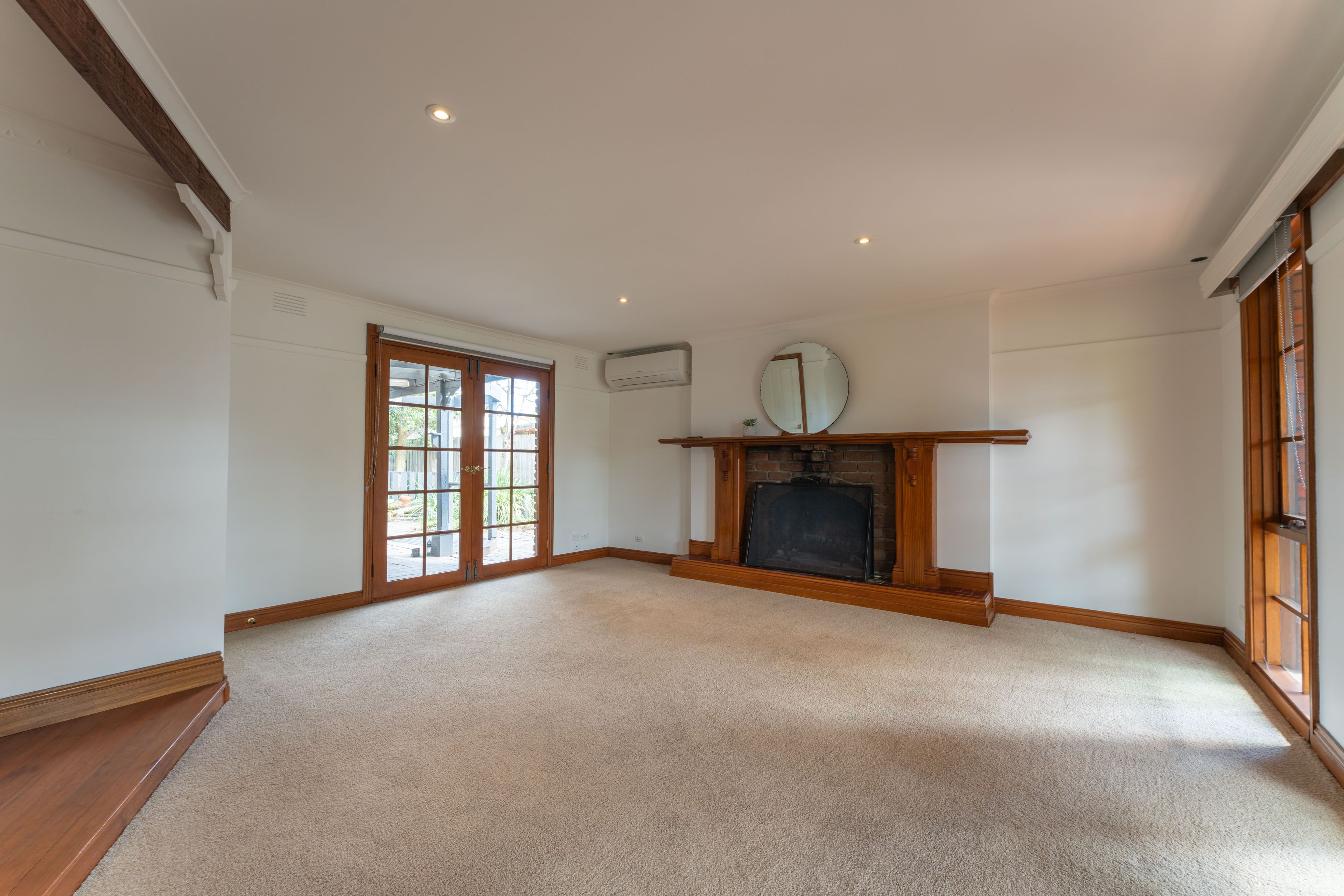 160 Dandelion Drive, Rowville, VIC 3178
